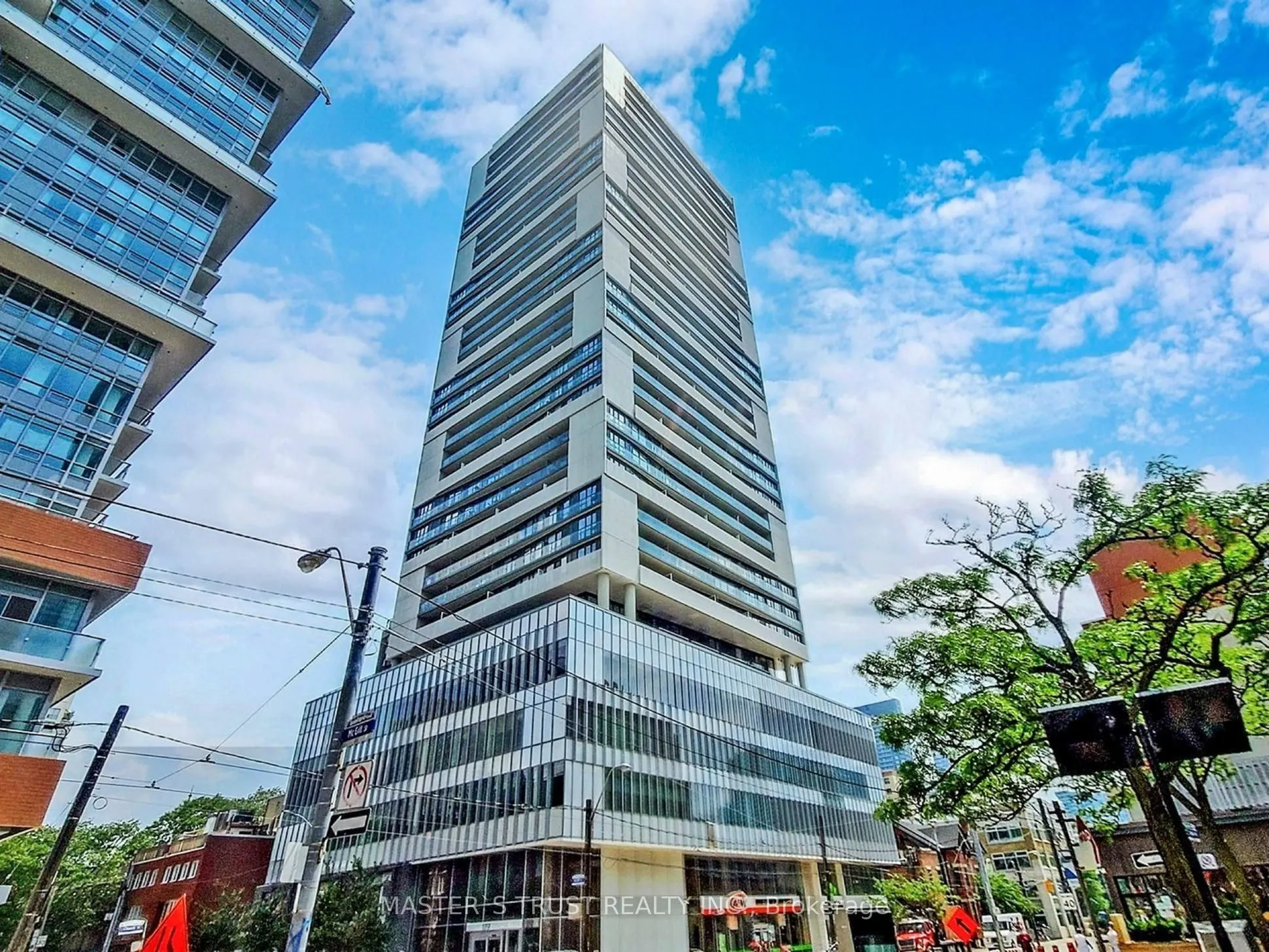 89 Mcgill Street, #2405
