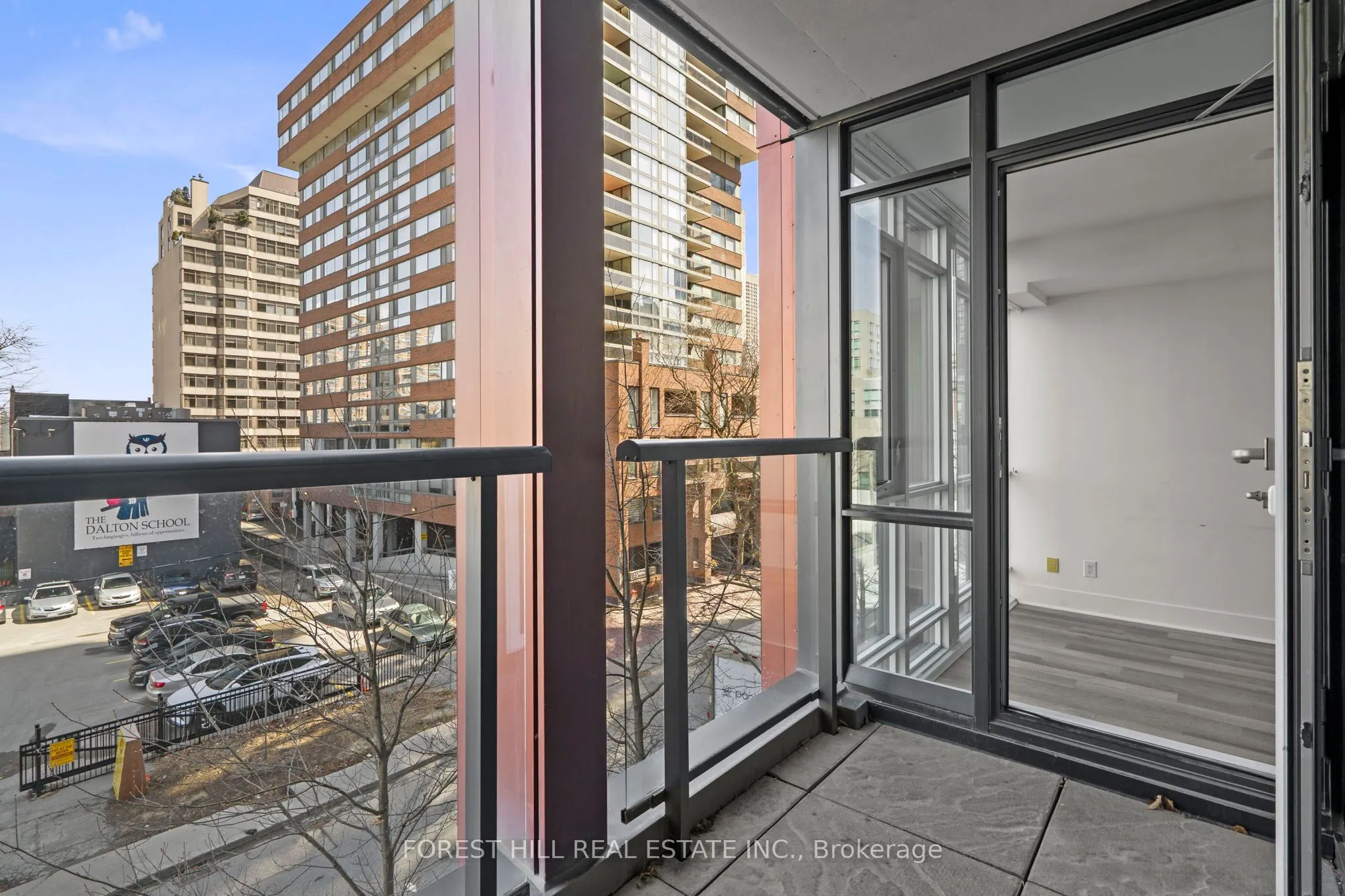 32 Davenport Road #306