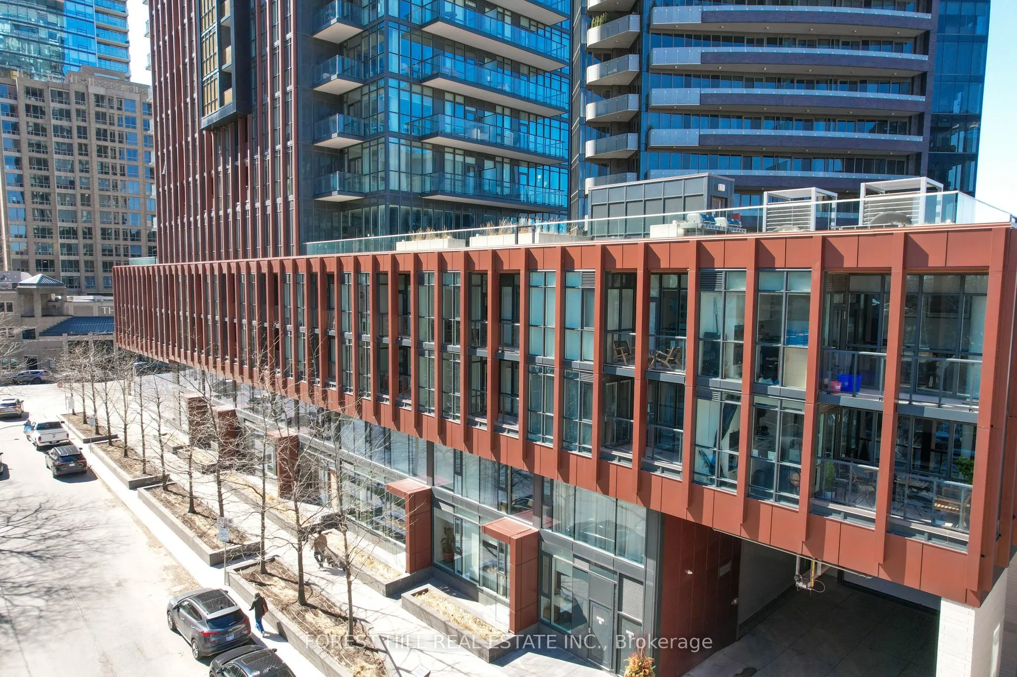 32 Davenport Road #306