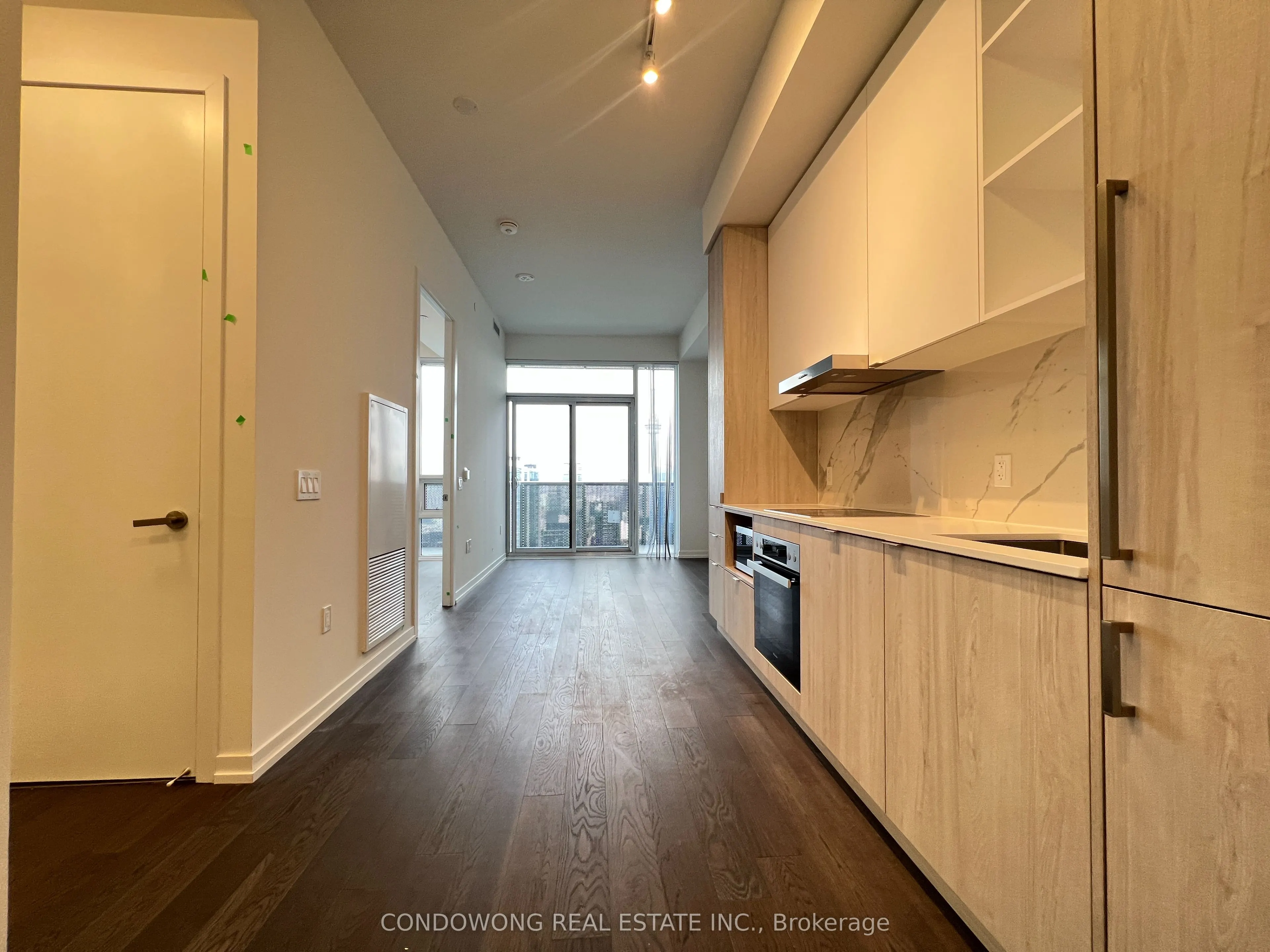 138 Downes Street, #PH210