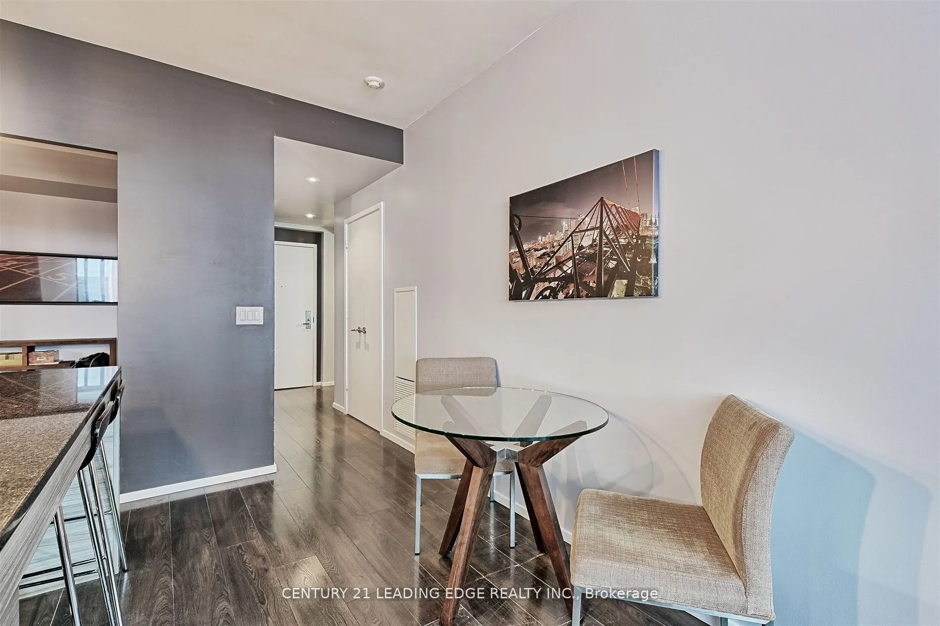 8 Charlotte Street, #405