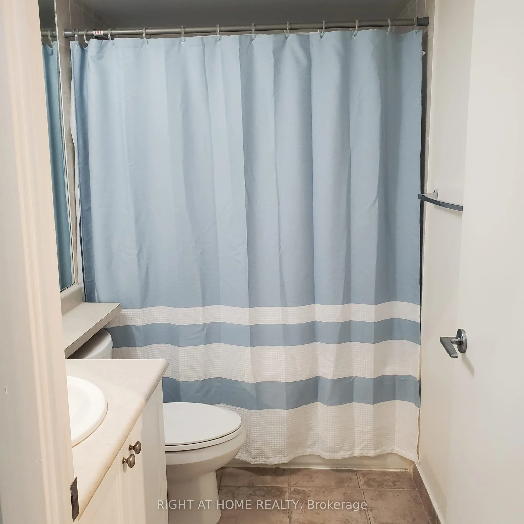 231 Fort York Boulevard, #115