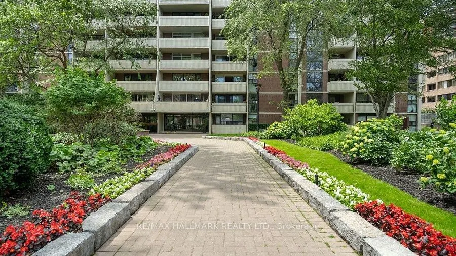 40 Homewood Avenue, #1103