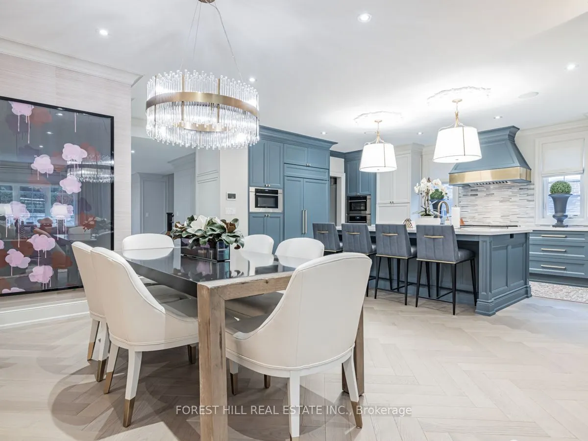 17 Hillholm Road