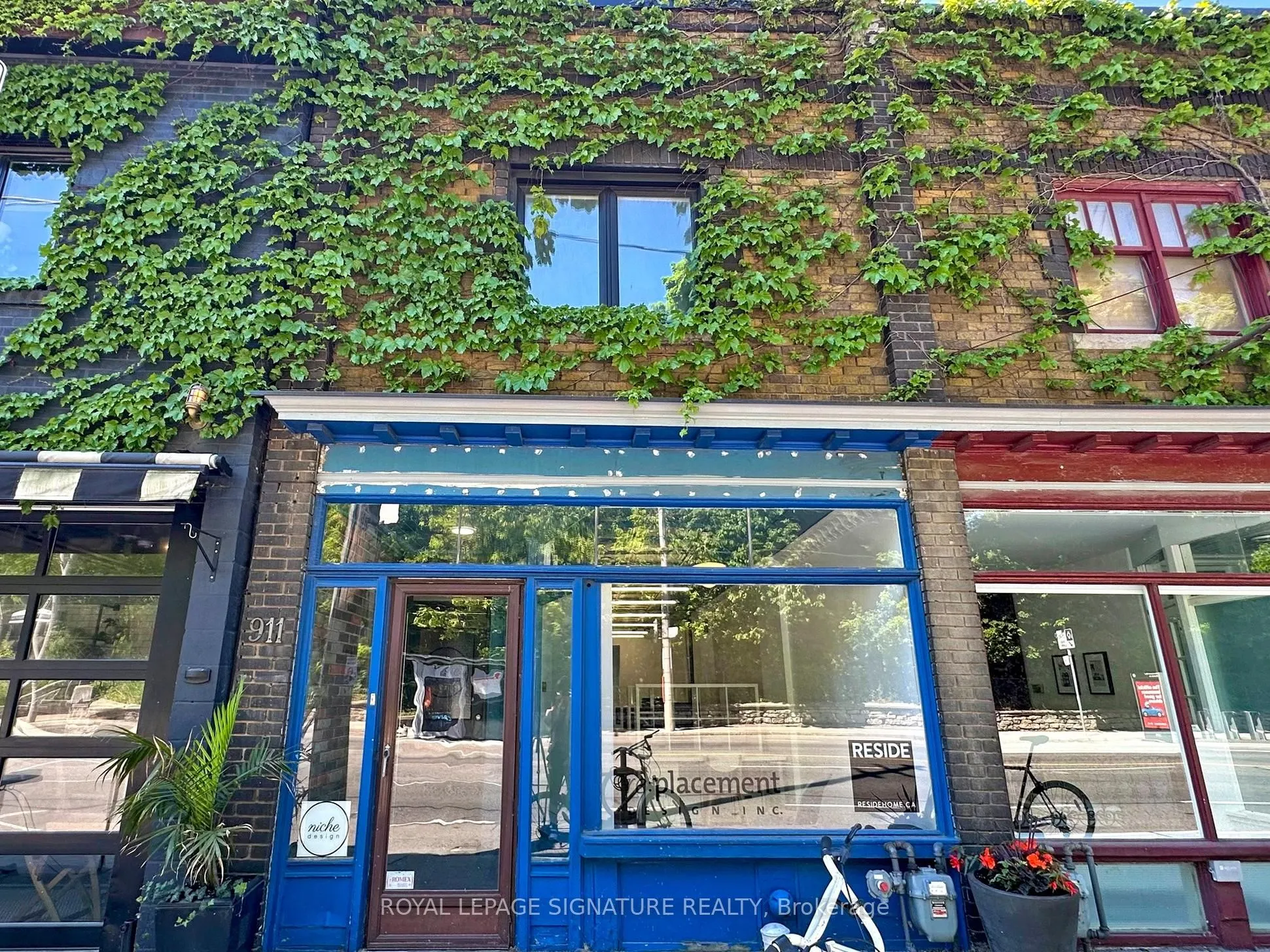 911 Davenport Road