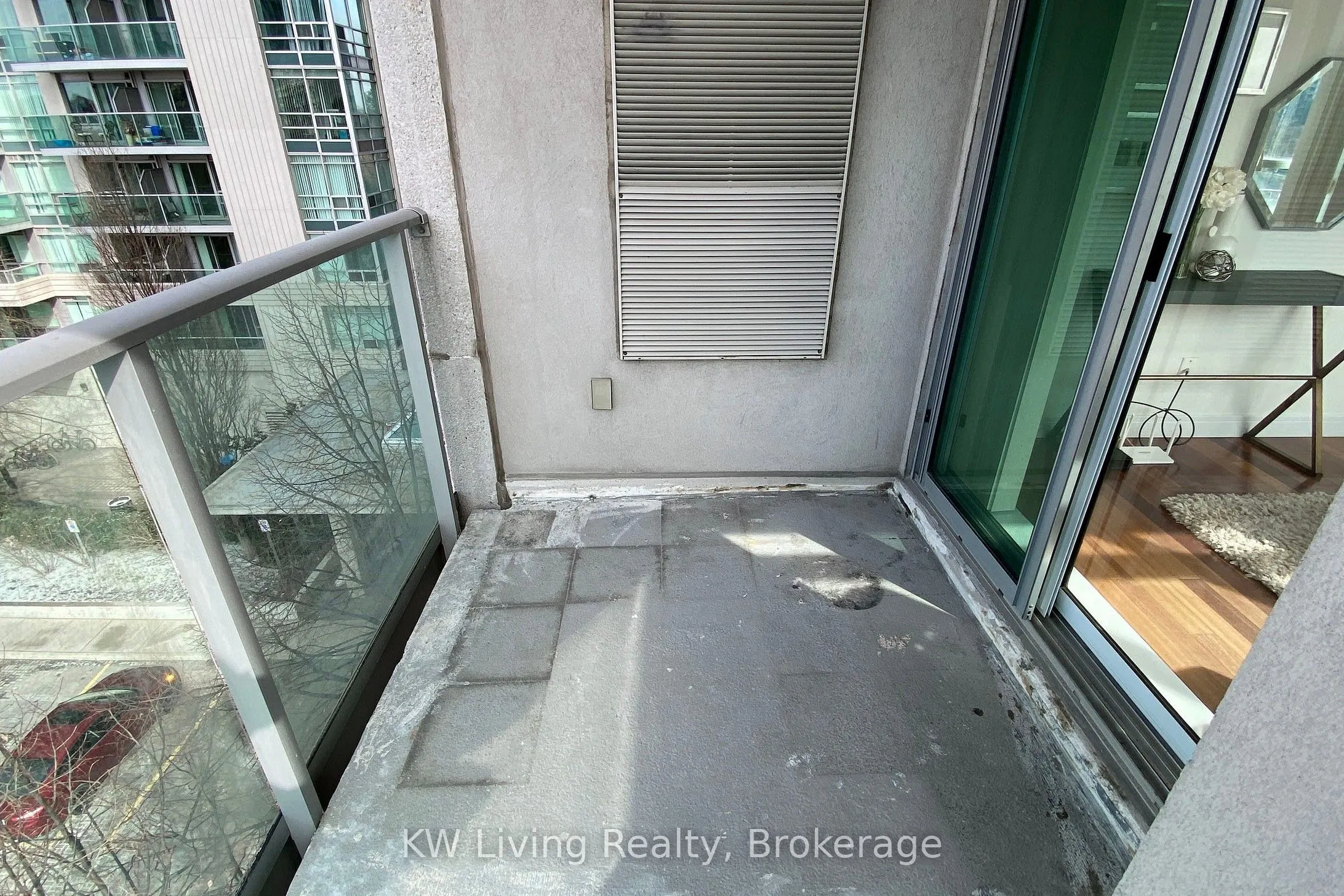 35 Bales Avenue, #615