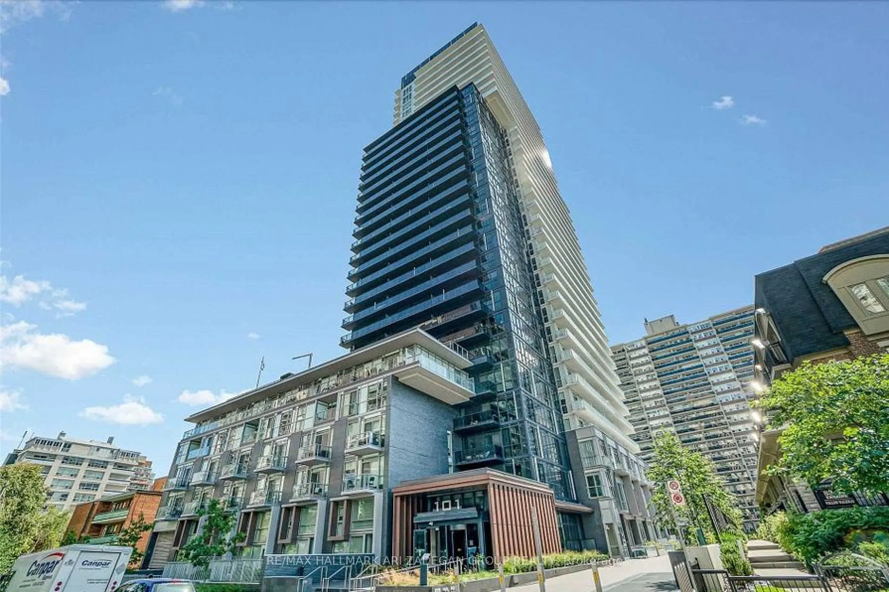 101 Erskine Avenue, #310