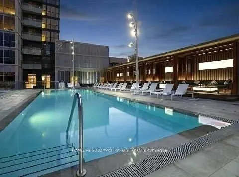300 Front Street W #307