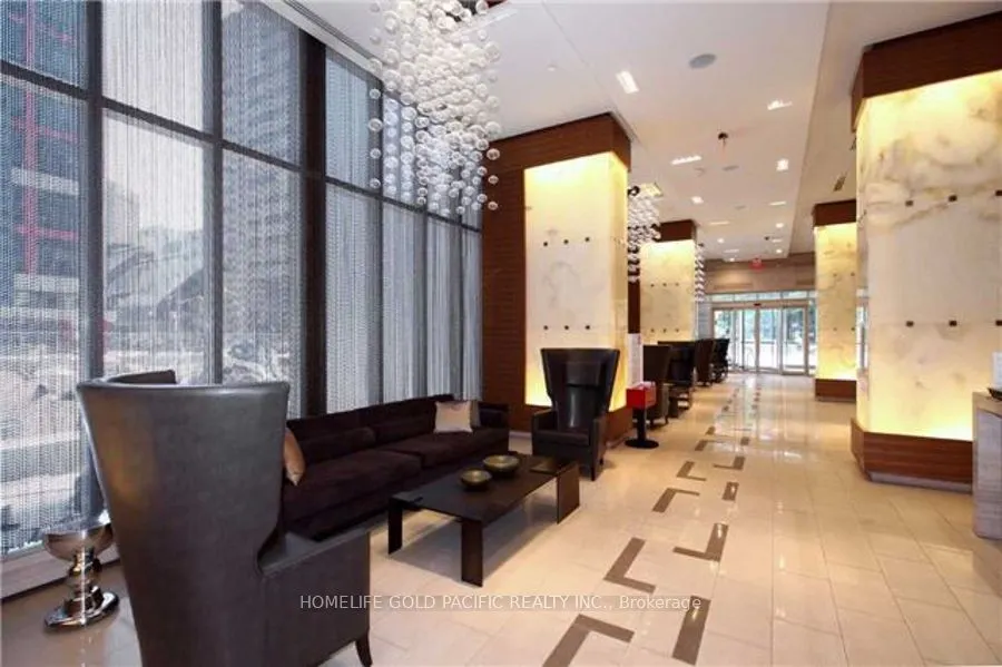 300 Front Street W #307