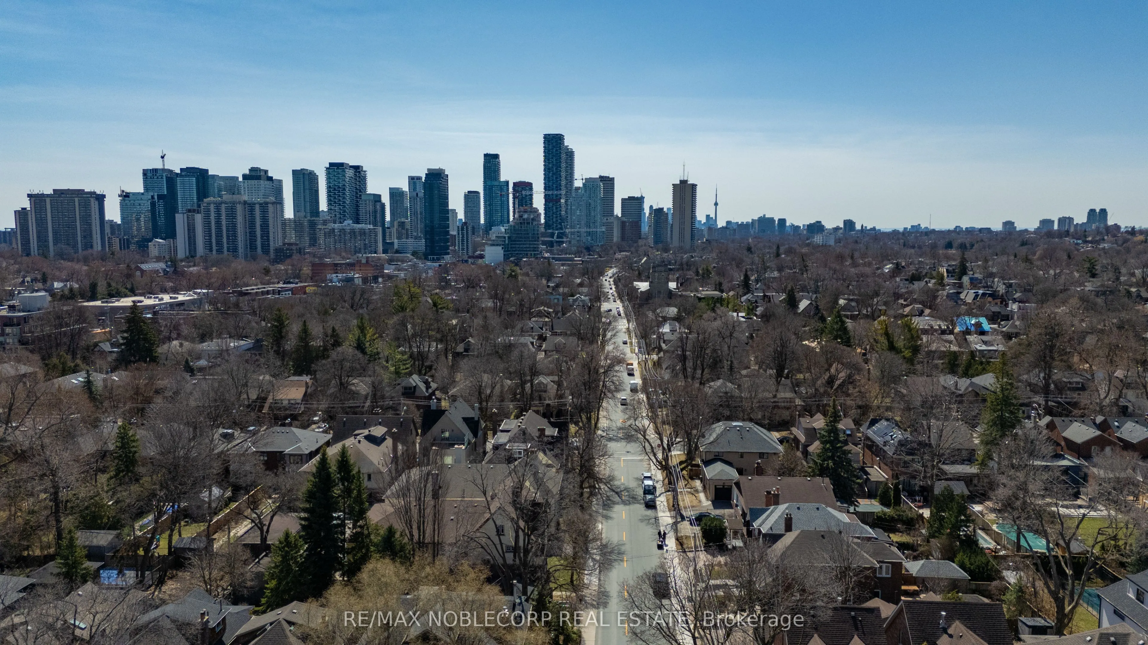 809-811 Duplex Avenue