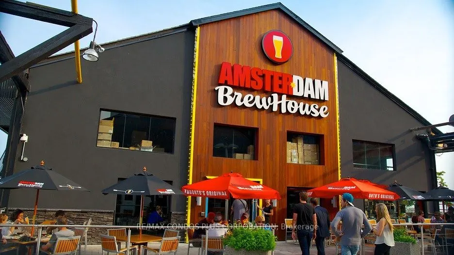 401 Queens Quay W, #512