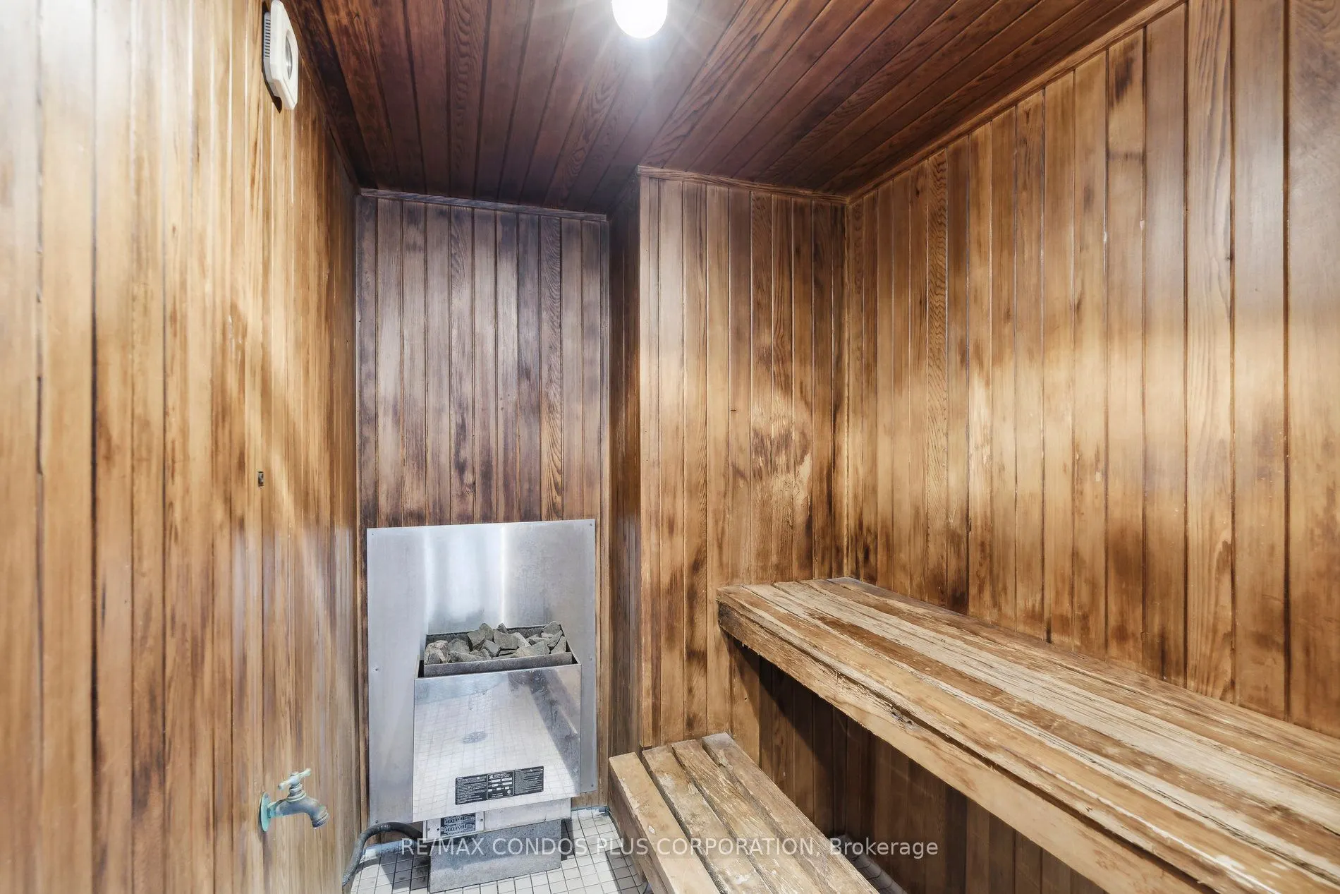 401 Queens Quay W, #512