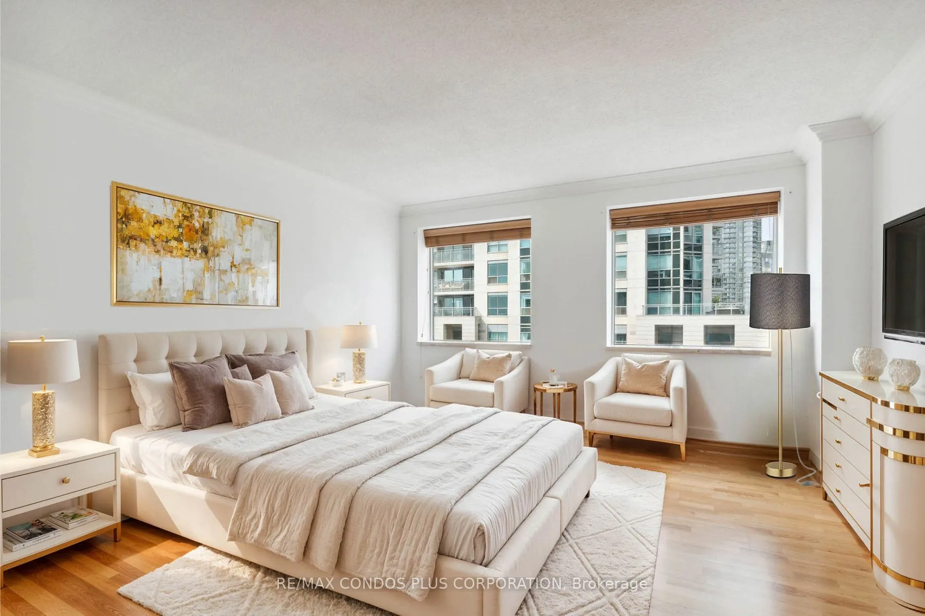 401 Queens Quay W, #512