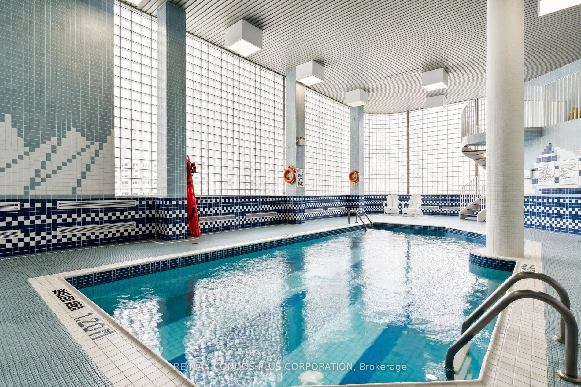 401 Queens Quay W, #512