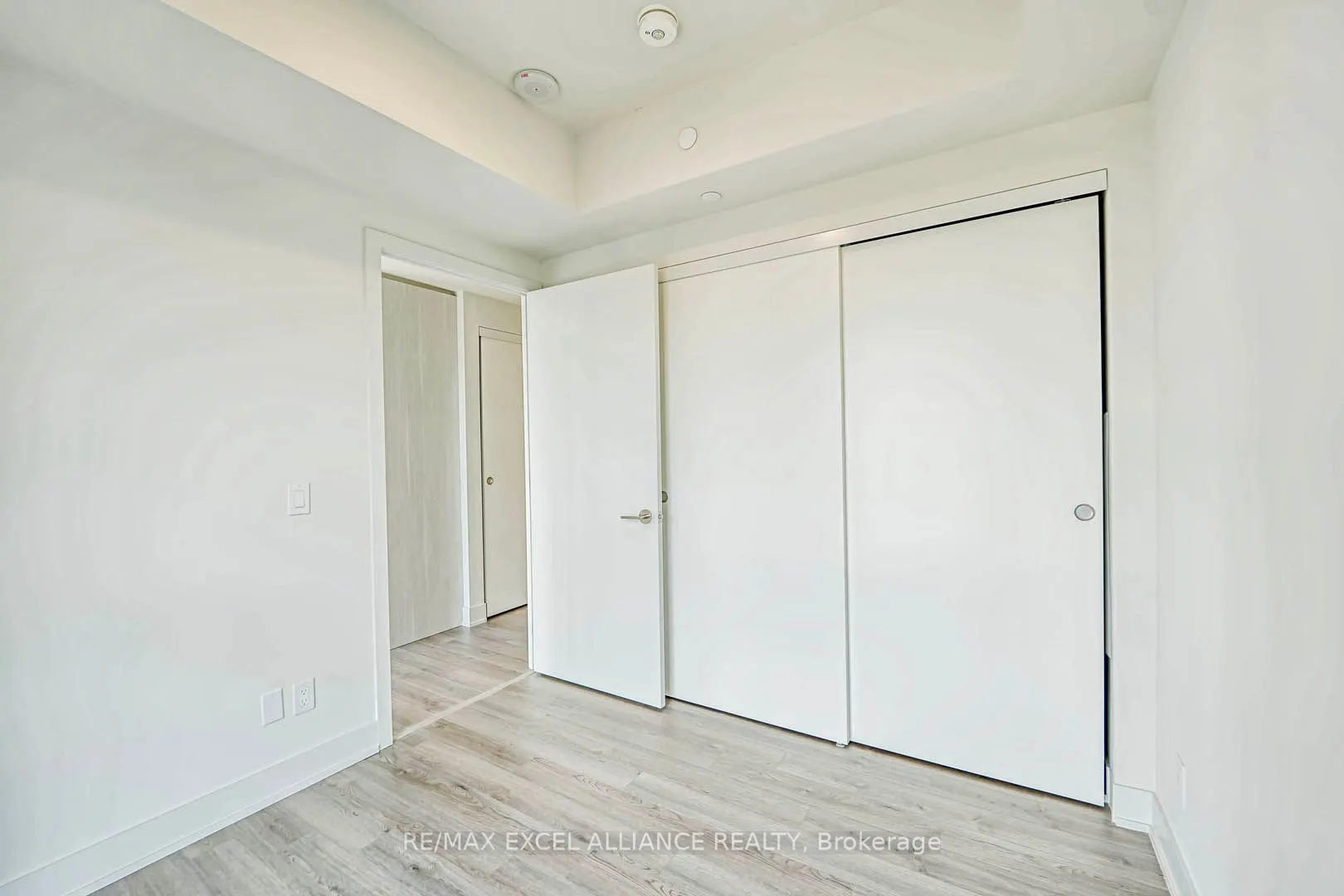 8 Cumberland Street, #2302