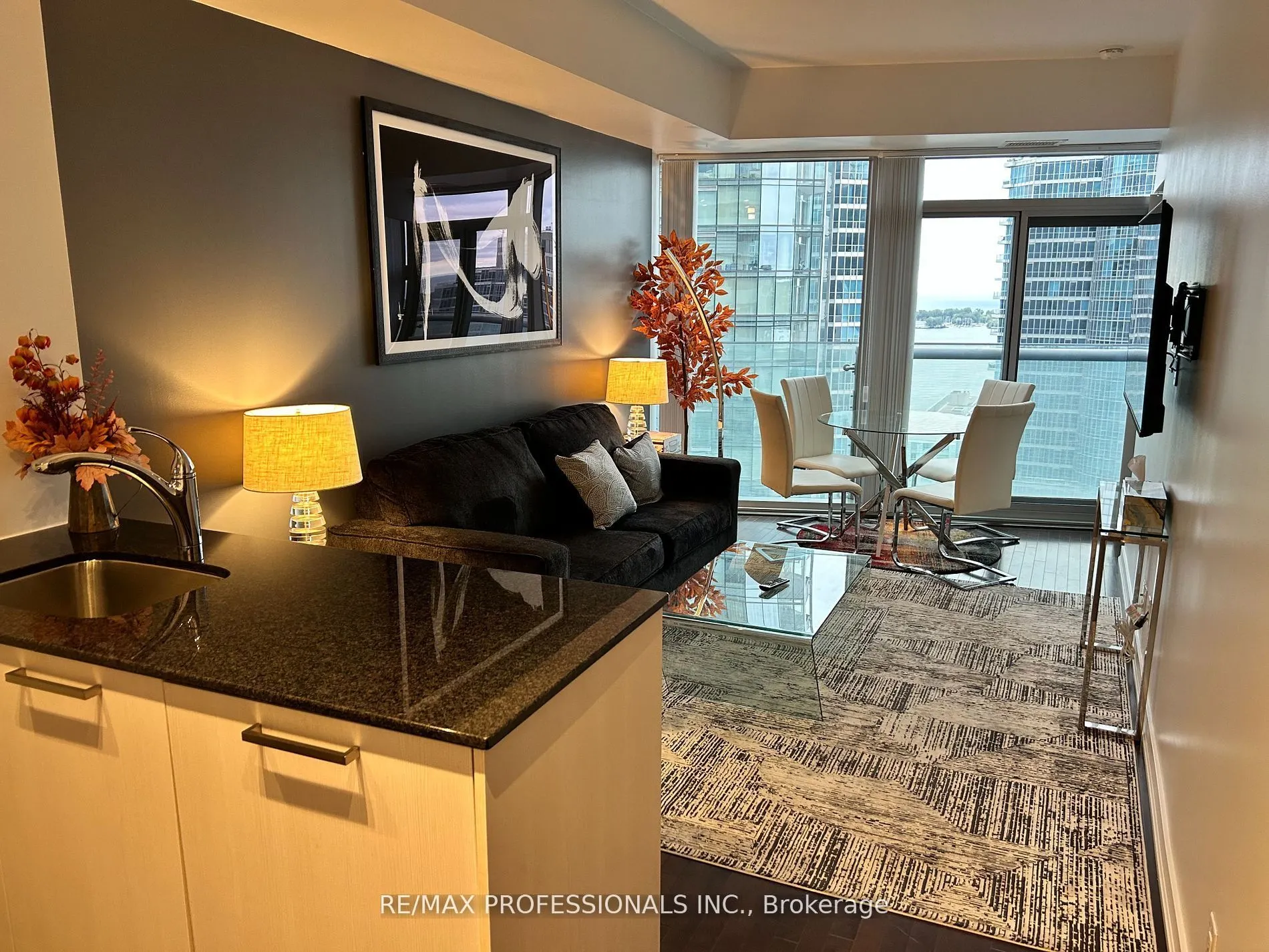 12 York Street #2503