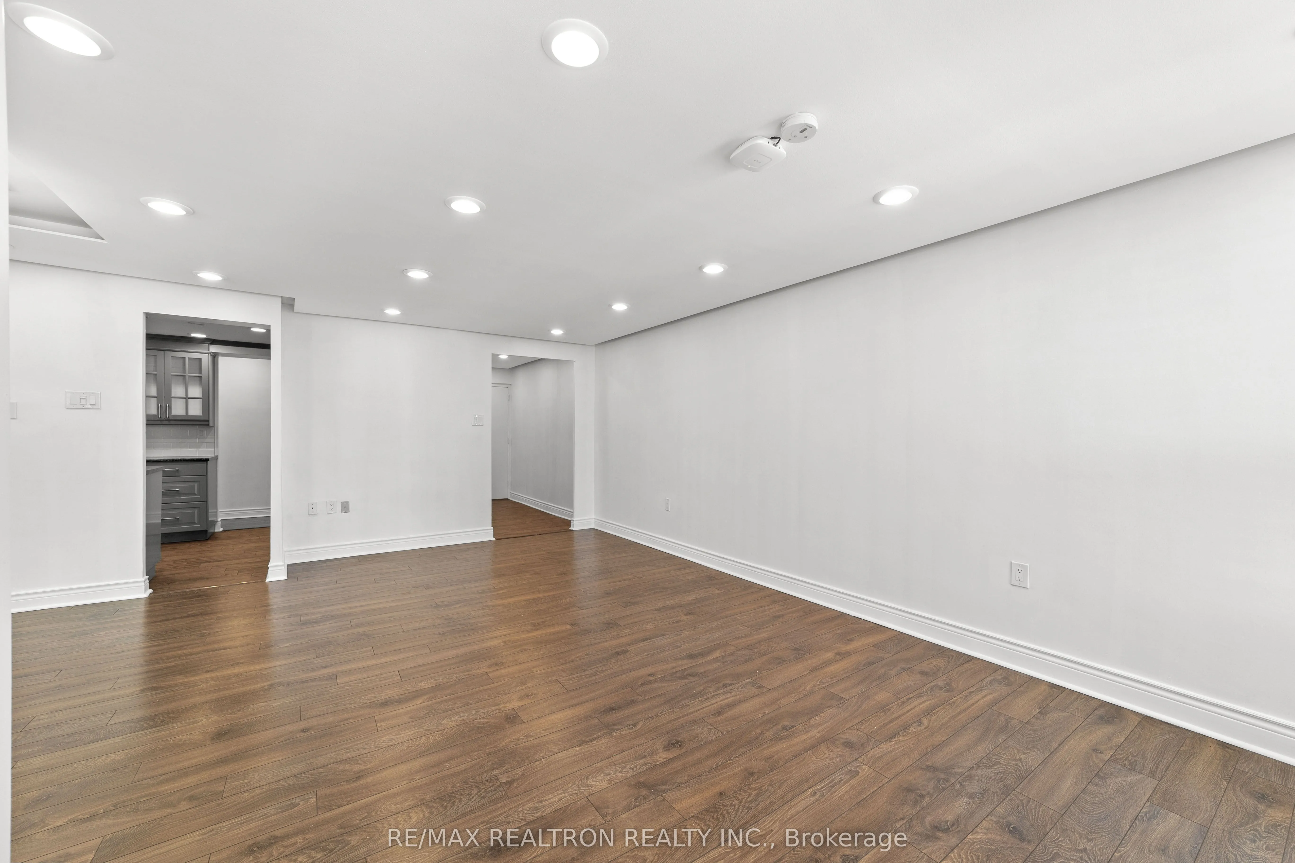130 Neptune Drive, #702