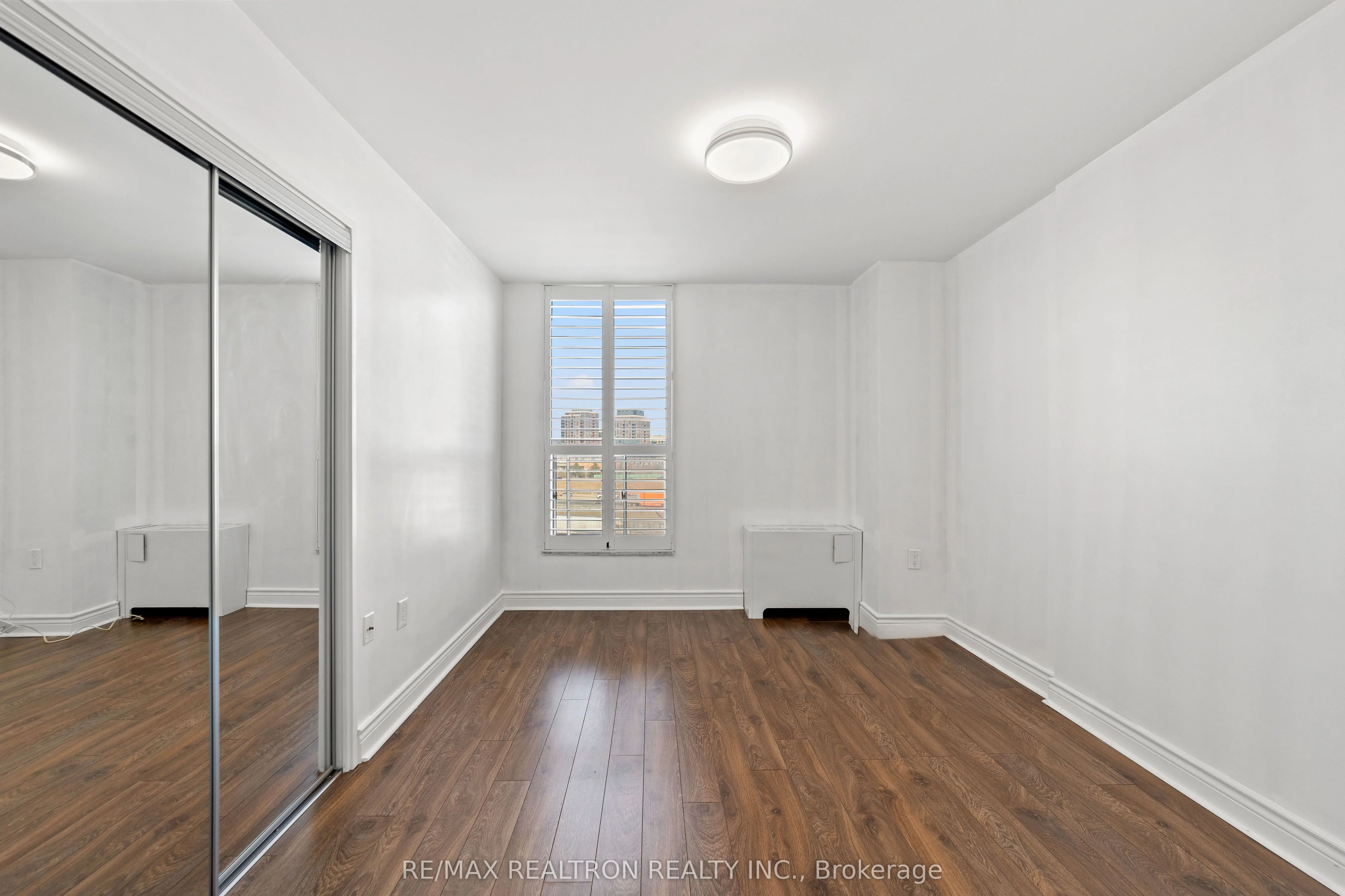 130 Neptune Drive, #702