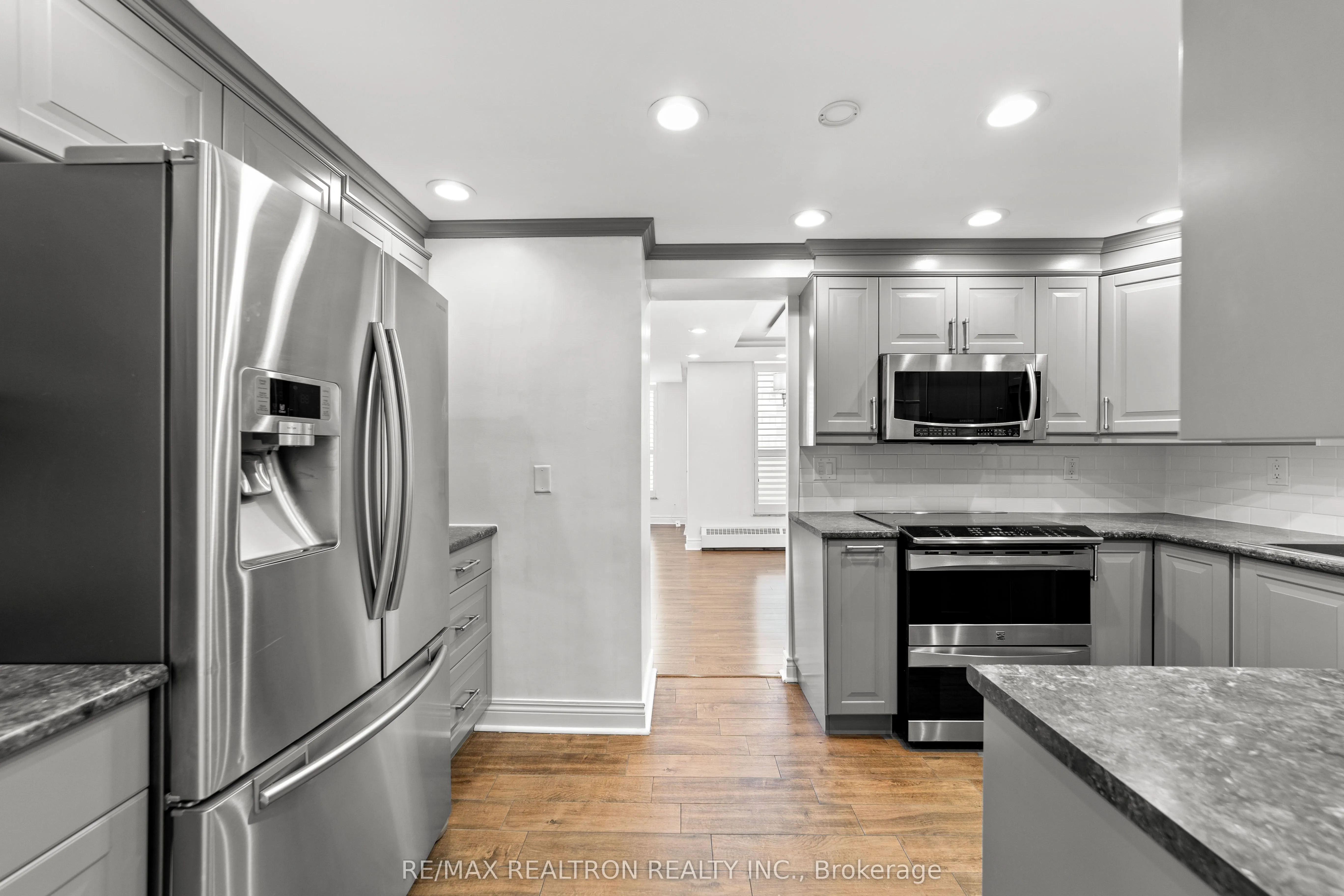 130 Neptune Drive, #702