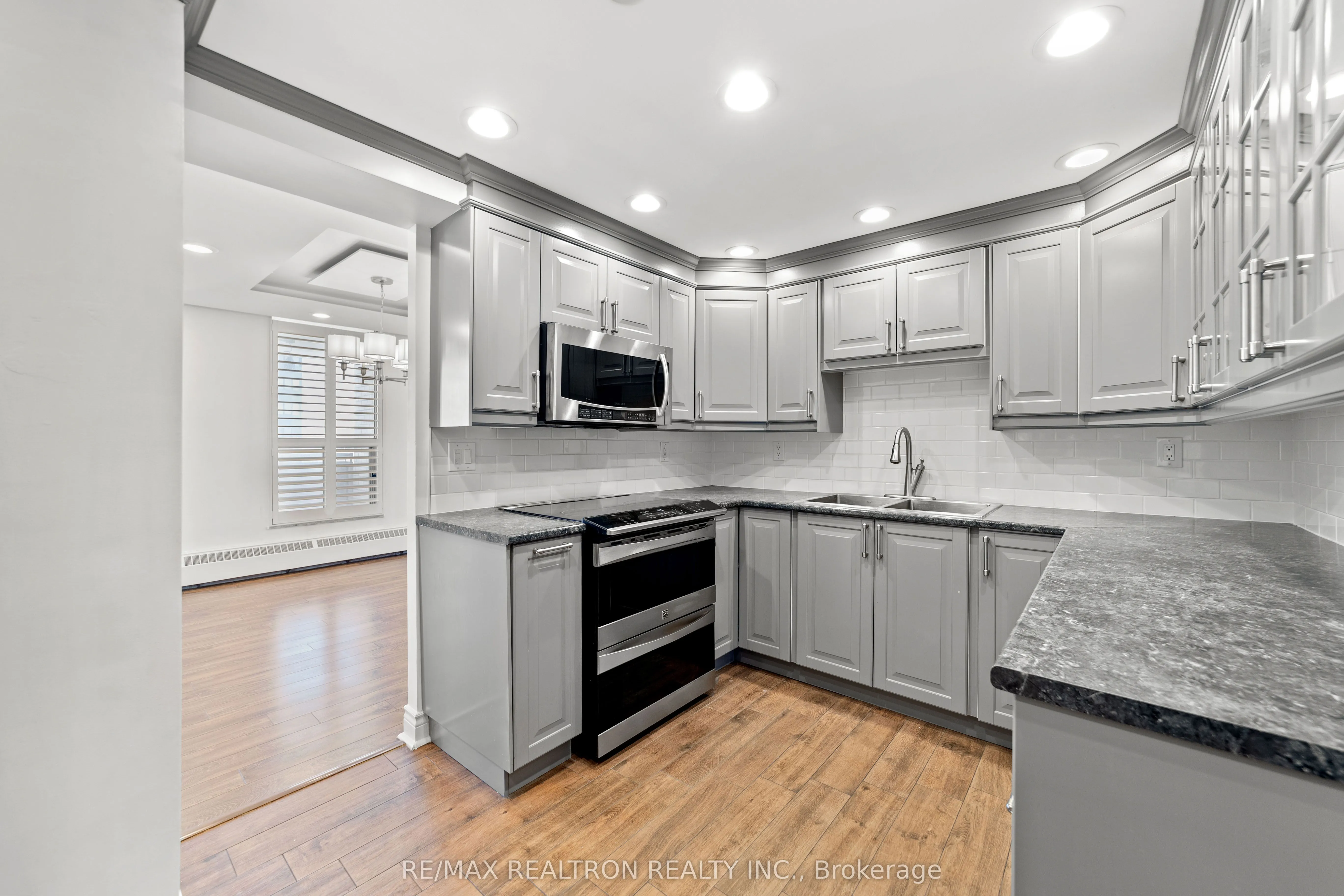 130 Neptune Drive, #702