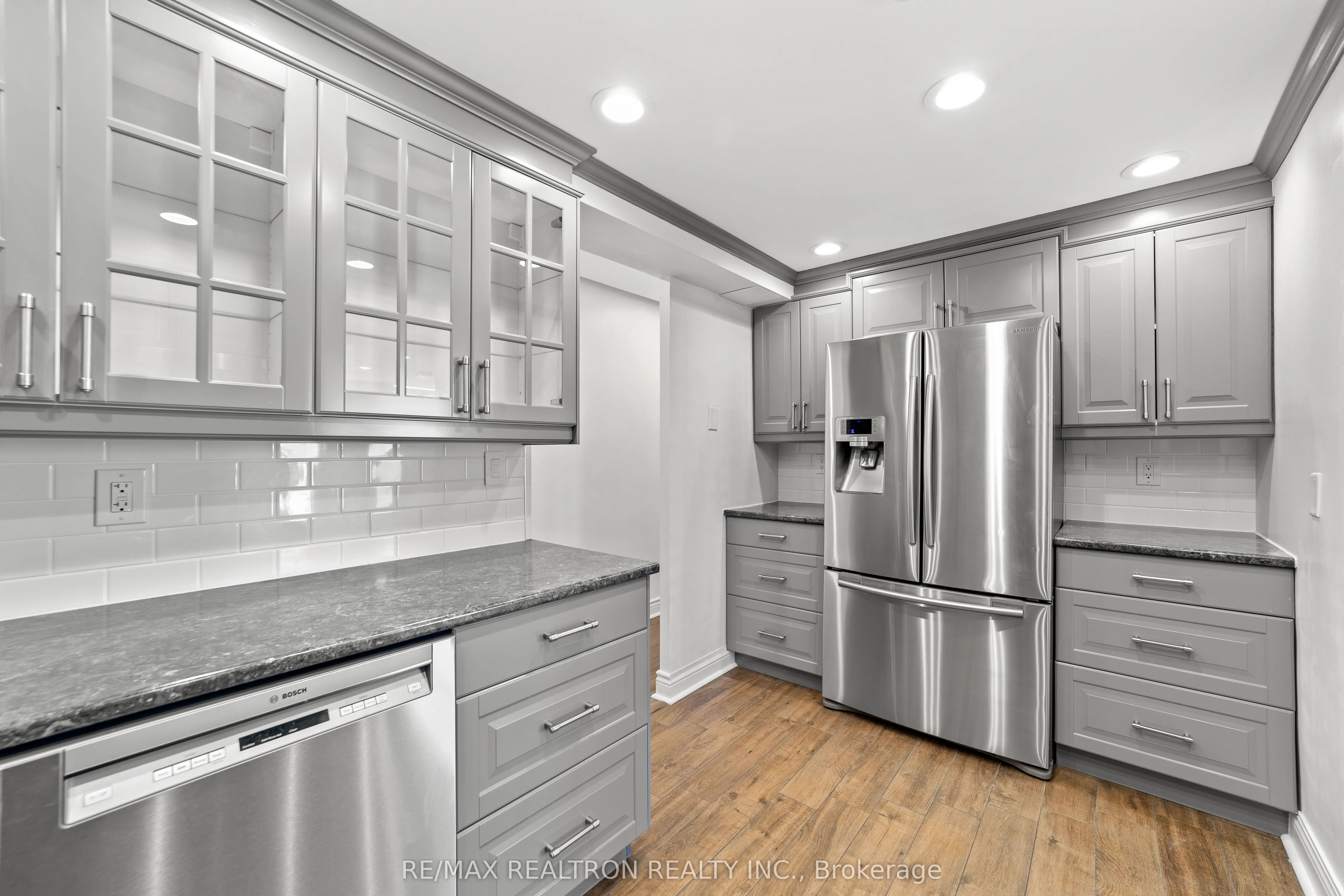 130 Neptune Drive, #702