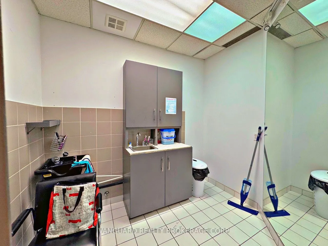 1106 Eglinton Avenue W, #2nd Floor