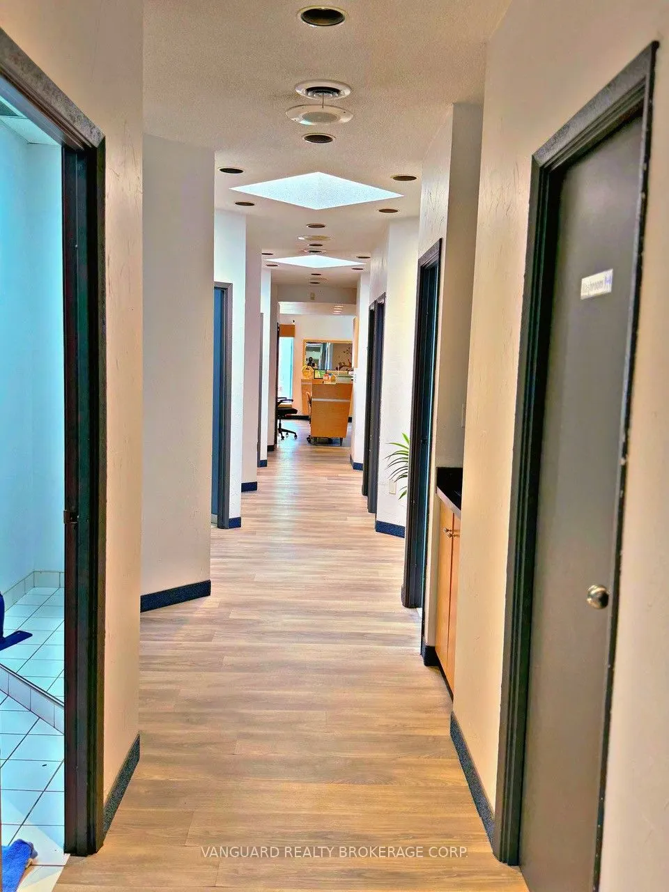 1106 Eglinton Avenue W, #2nd Floor