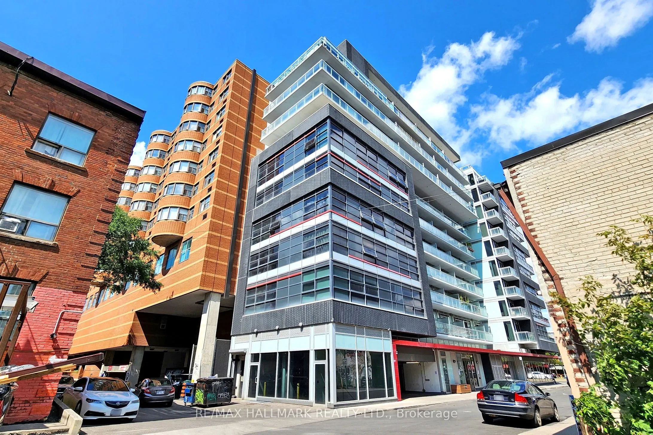 10 Willison Square, #602
