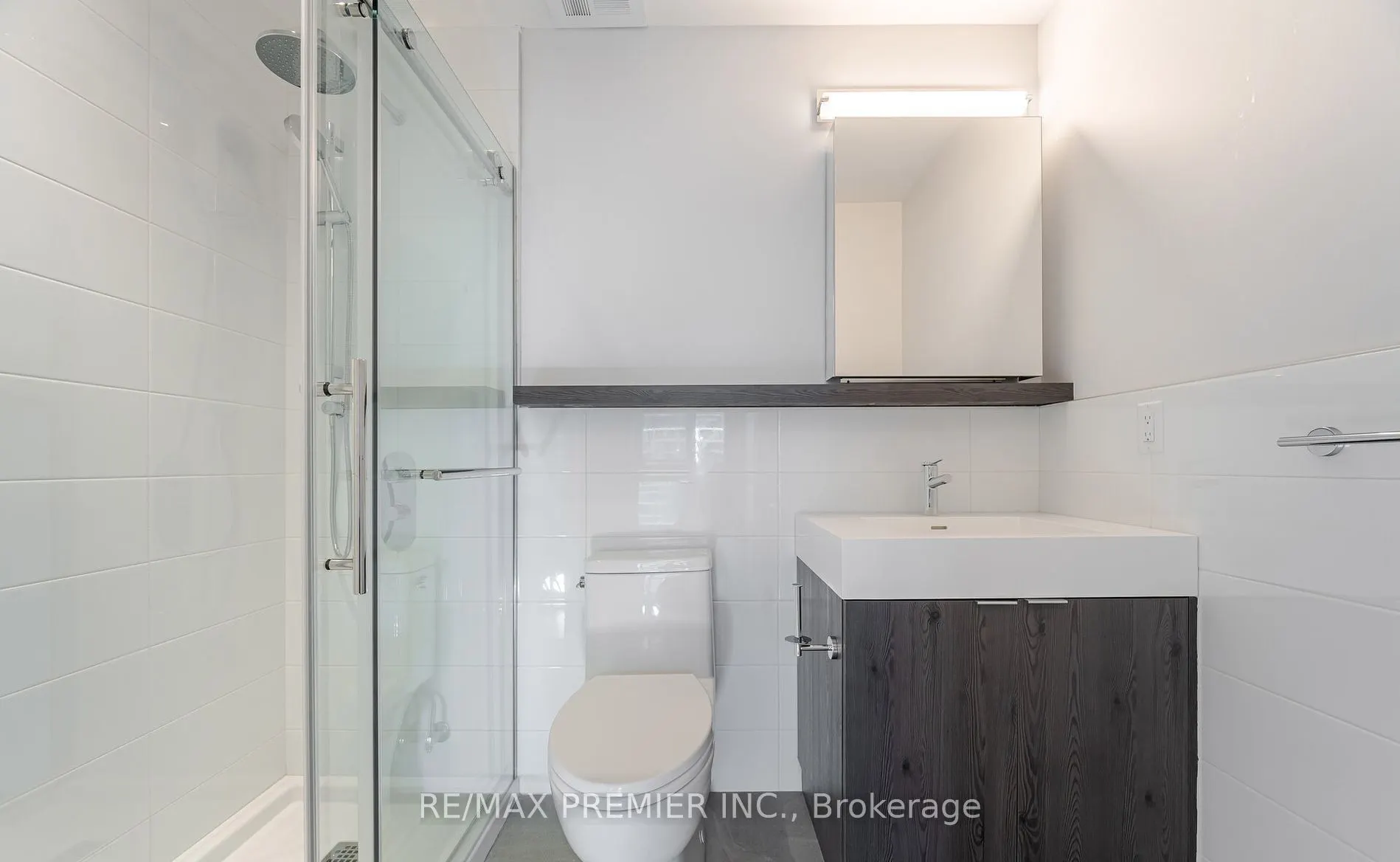 664 Spadina Avenue #505