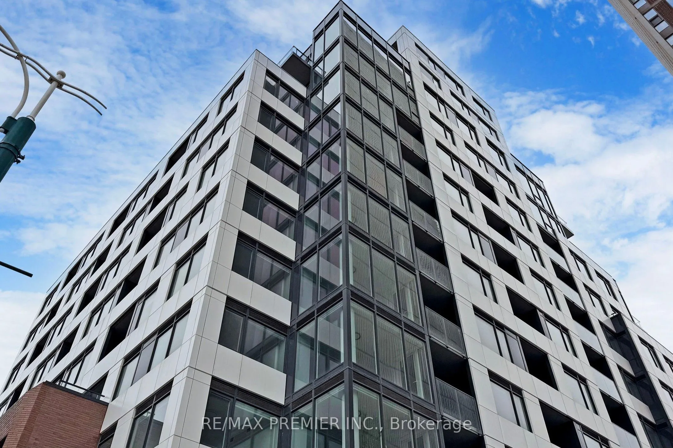 664 Spadina Avenue #505