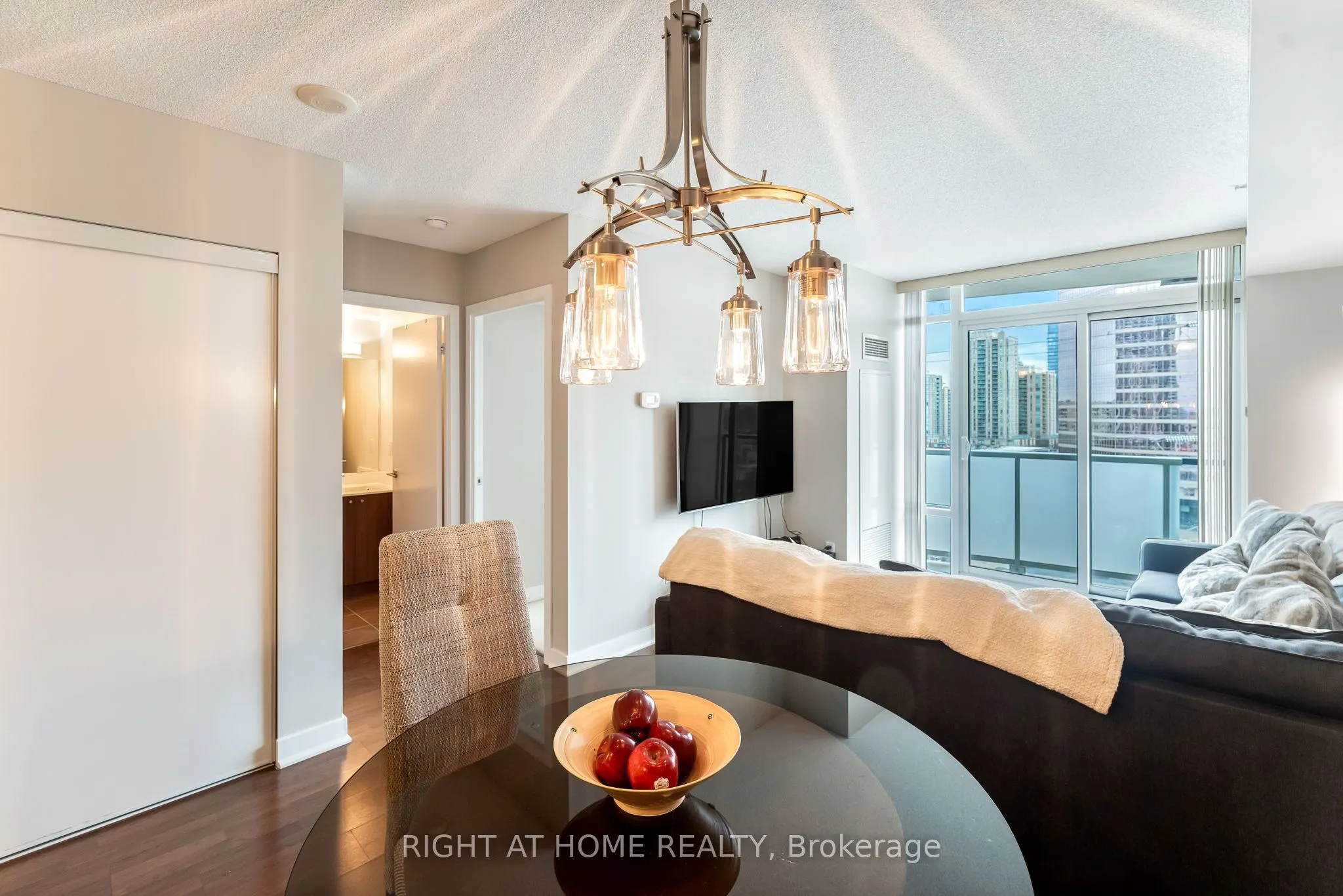 5740 Yonge Street, #1010