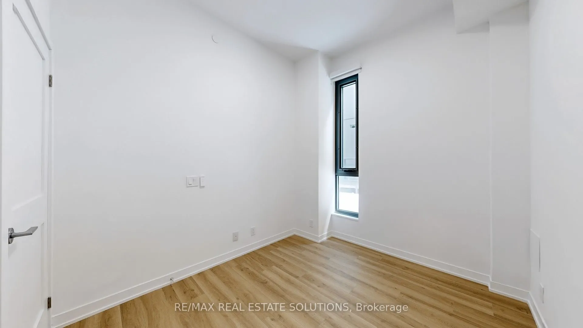 1 Hillsdale Avenue W #706