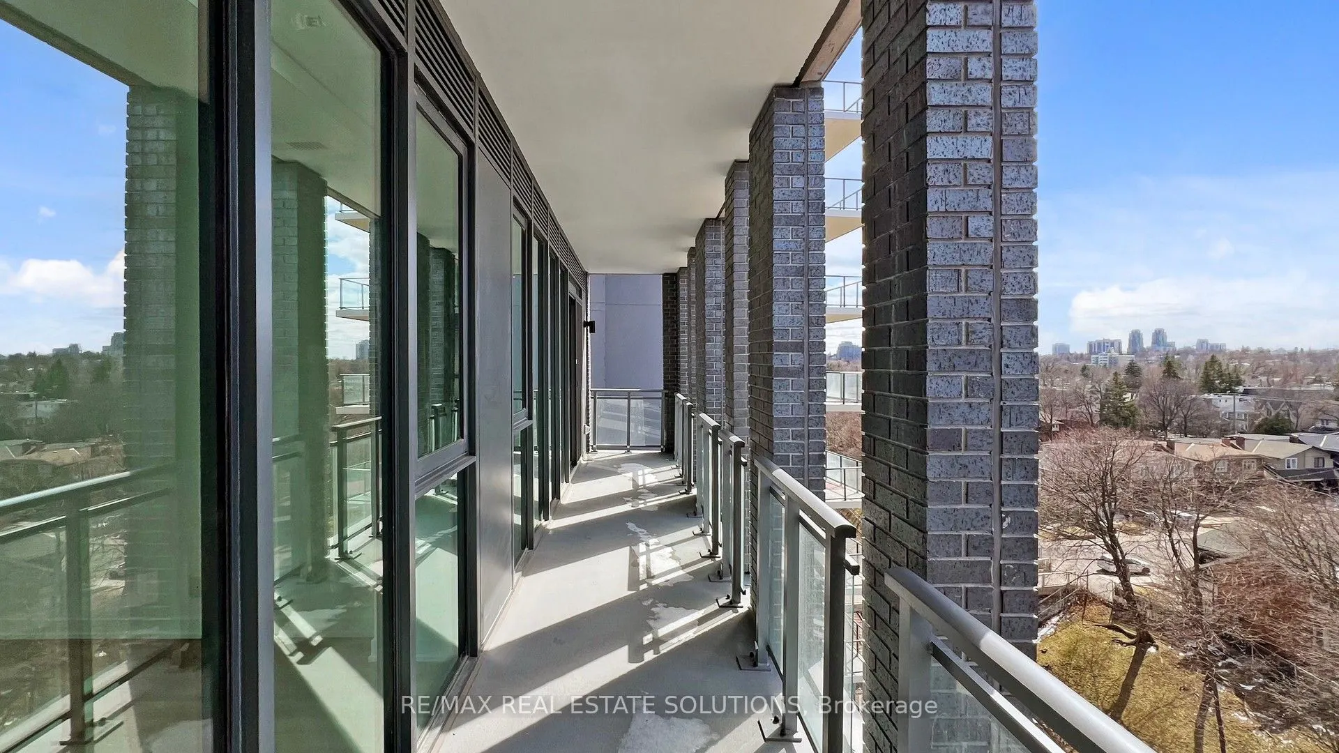 1 Hillsdale Avenue W #706