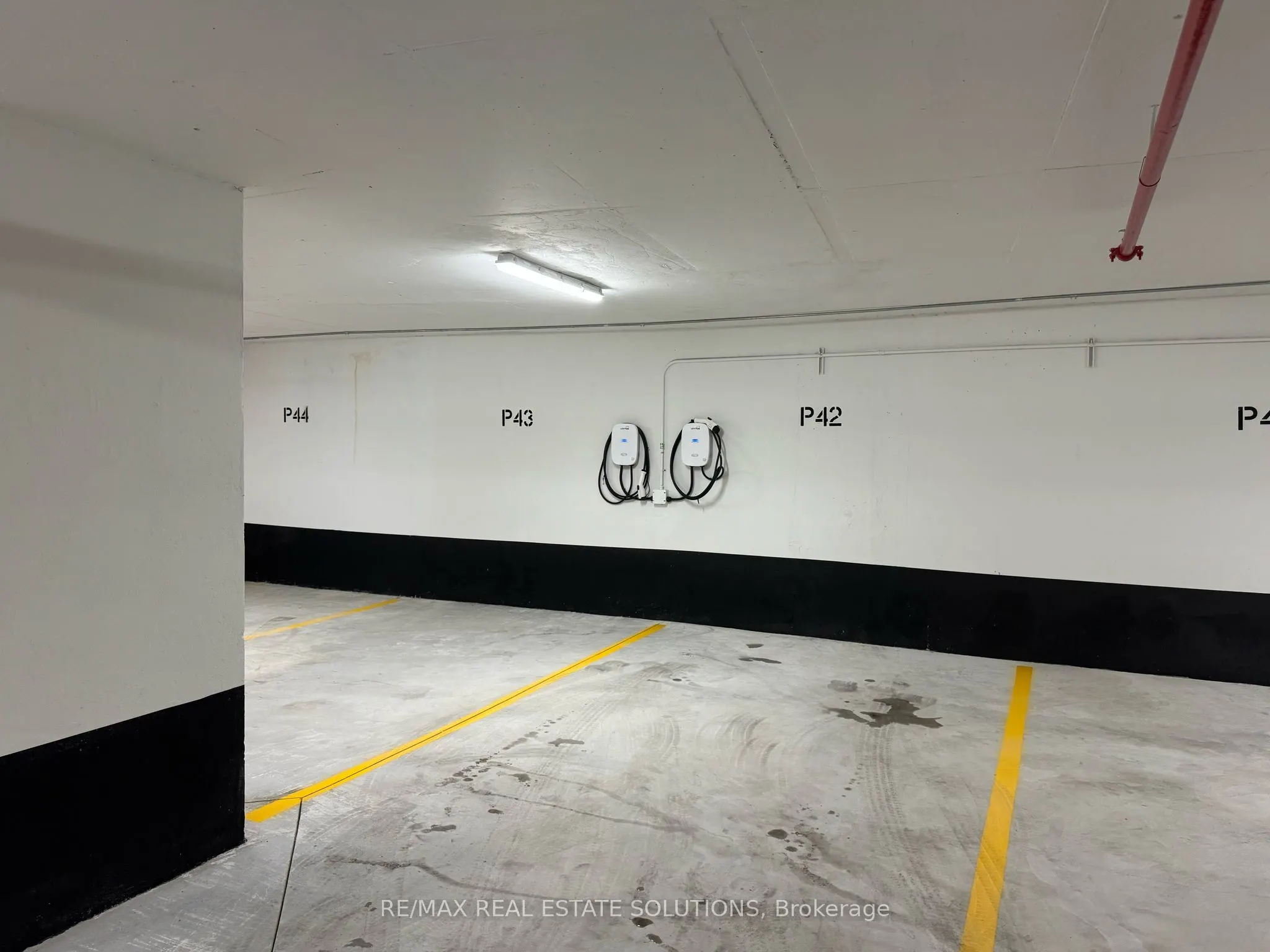 1 Hillsdale Avenue W #706