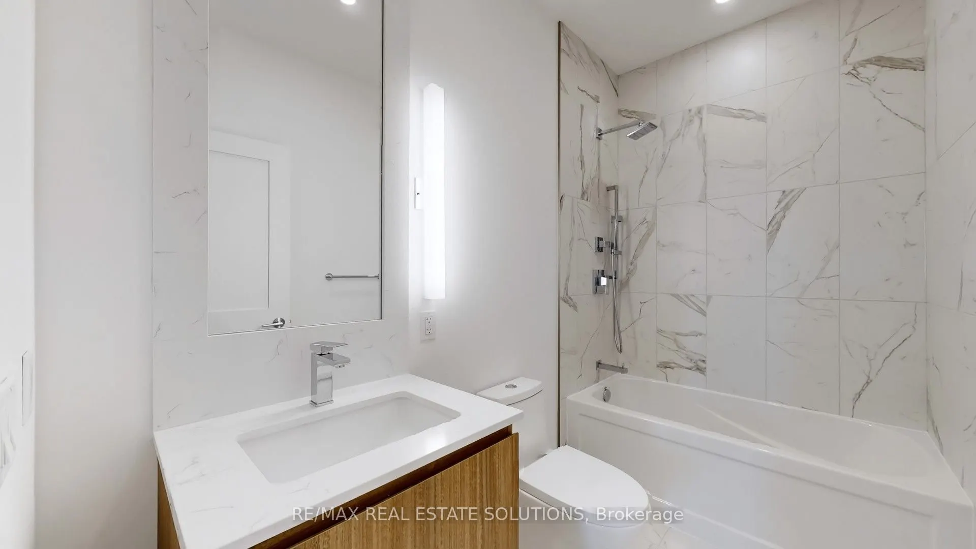 1 Hillsdale Avenue W #706