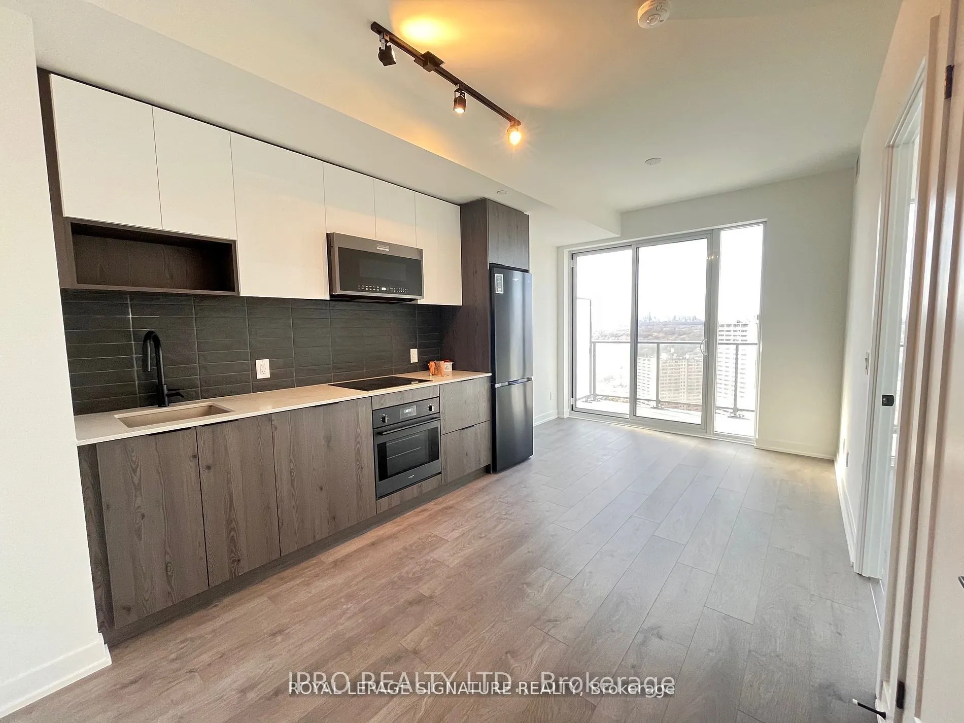 5 Defries Street #3010
