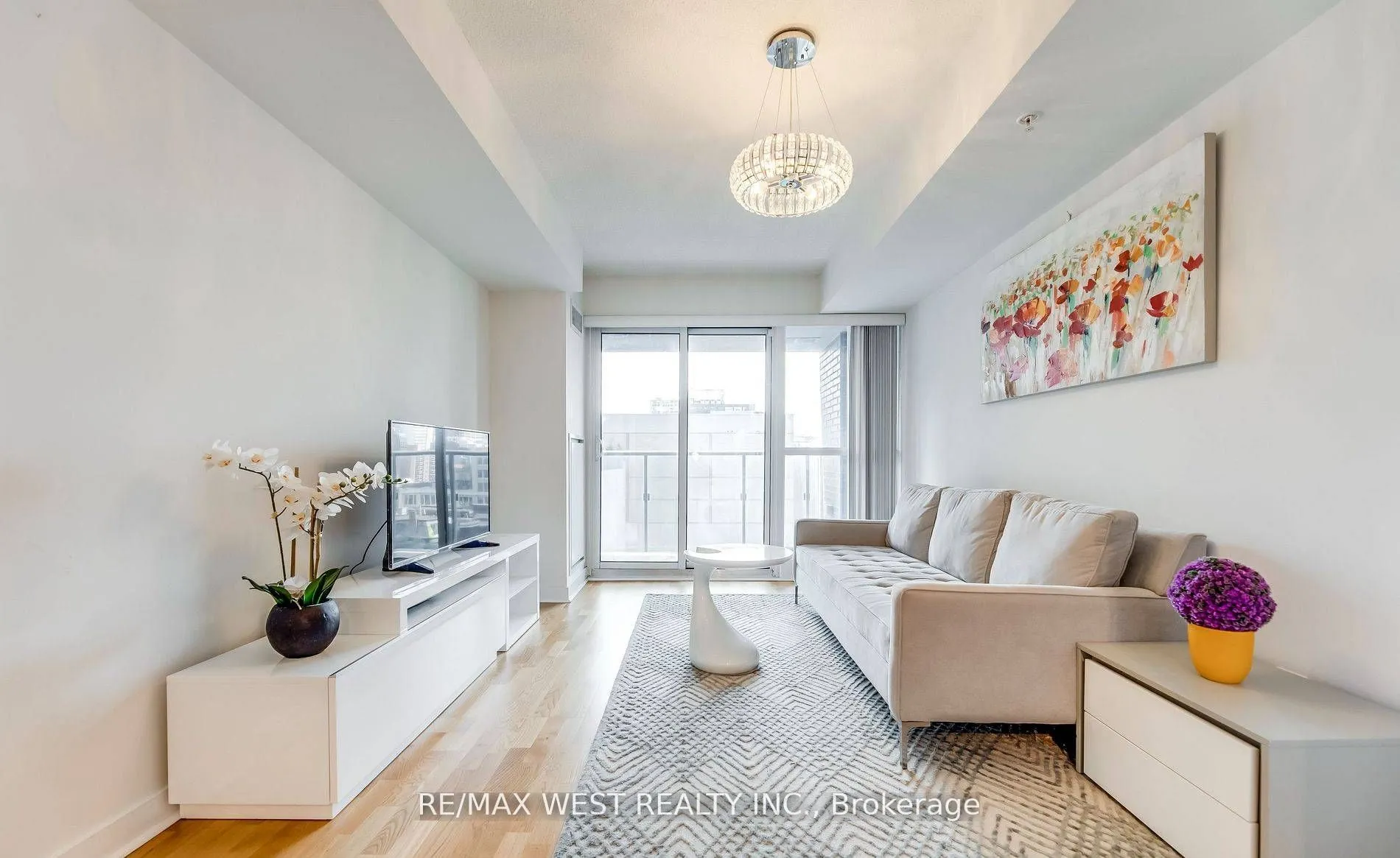 295 Adelaide Street W, #802
