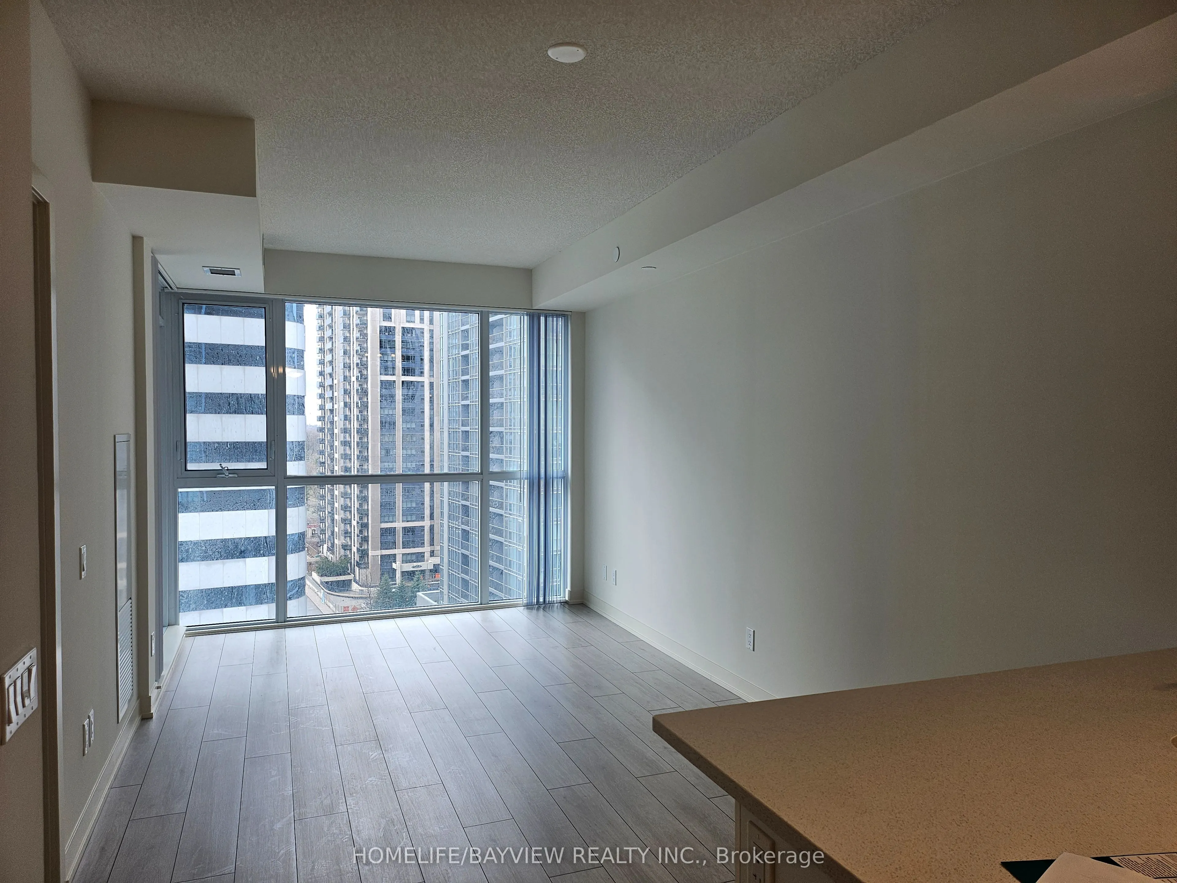 4955 Yonge Street #916
