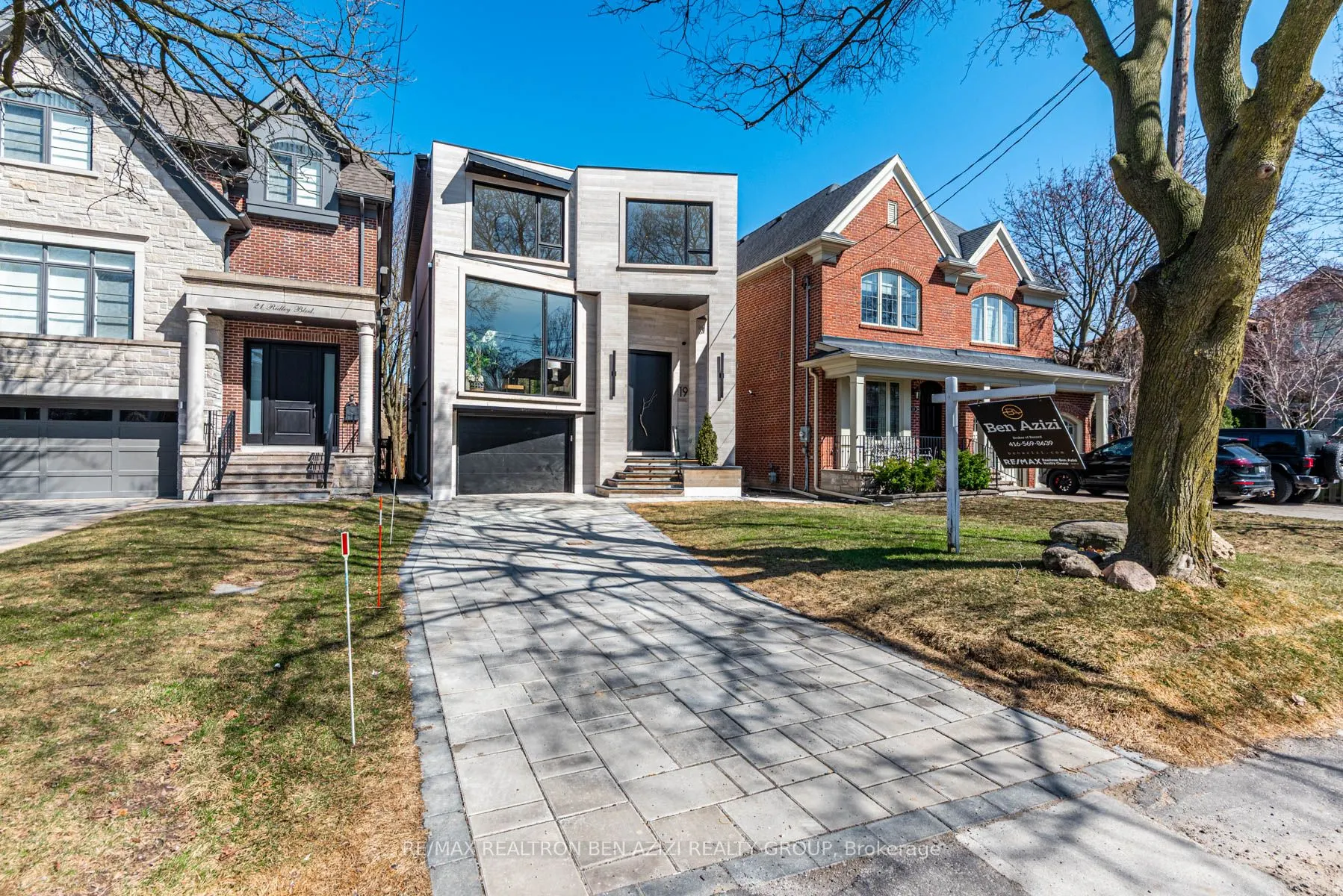 19 Ridley Boulevard