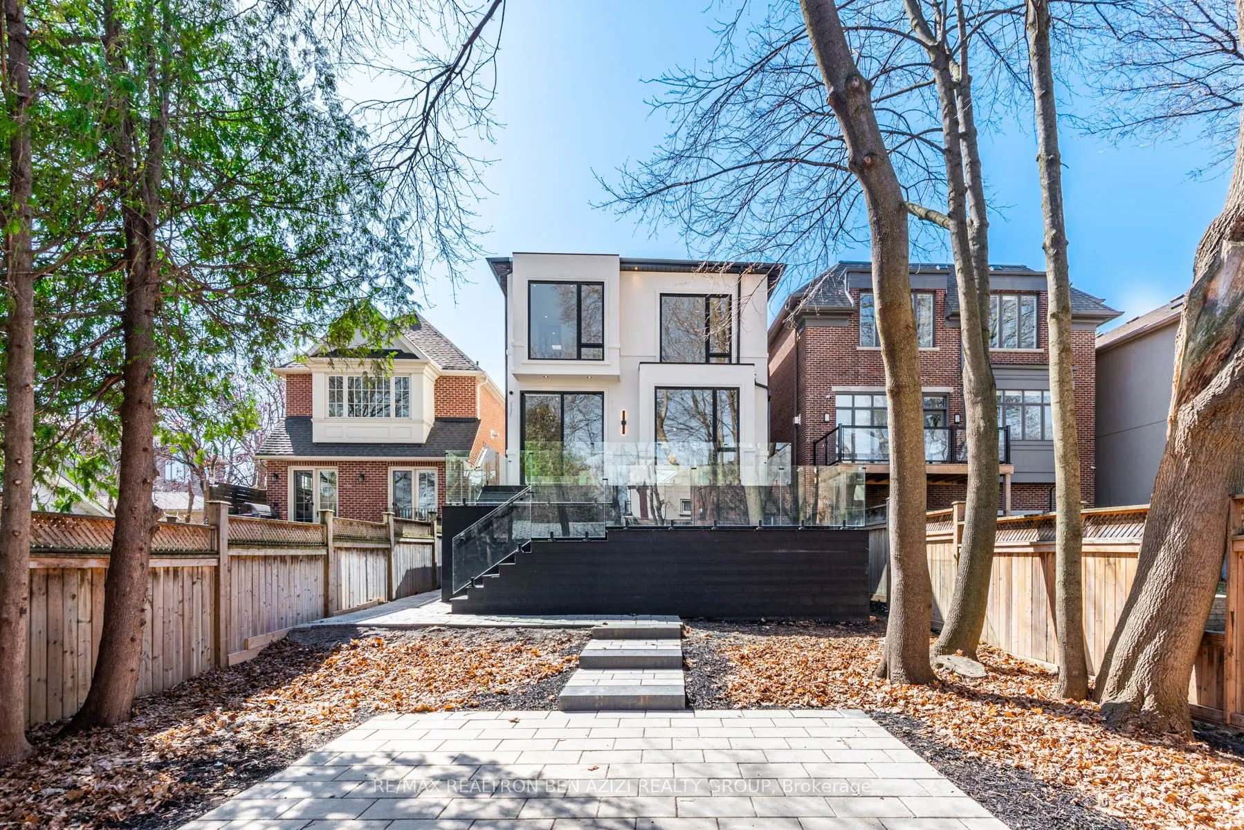 19 Ridley Boulevard