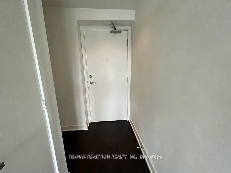 15 Grenville Street, #2706