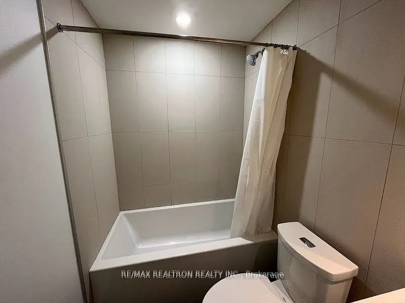 15 Grenville Street, #2706