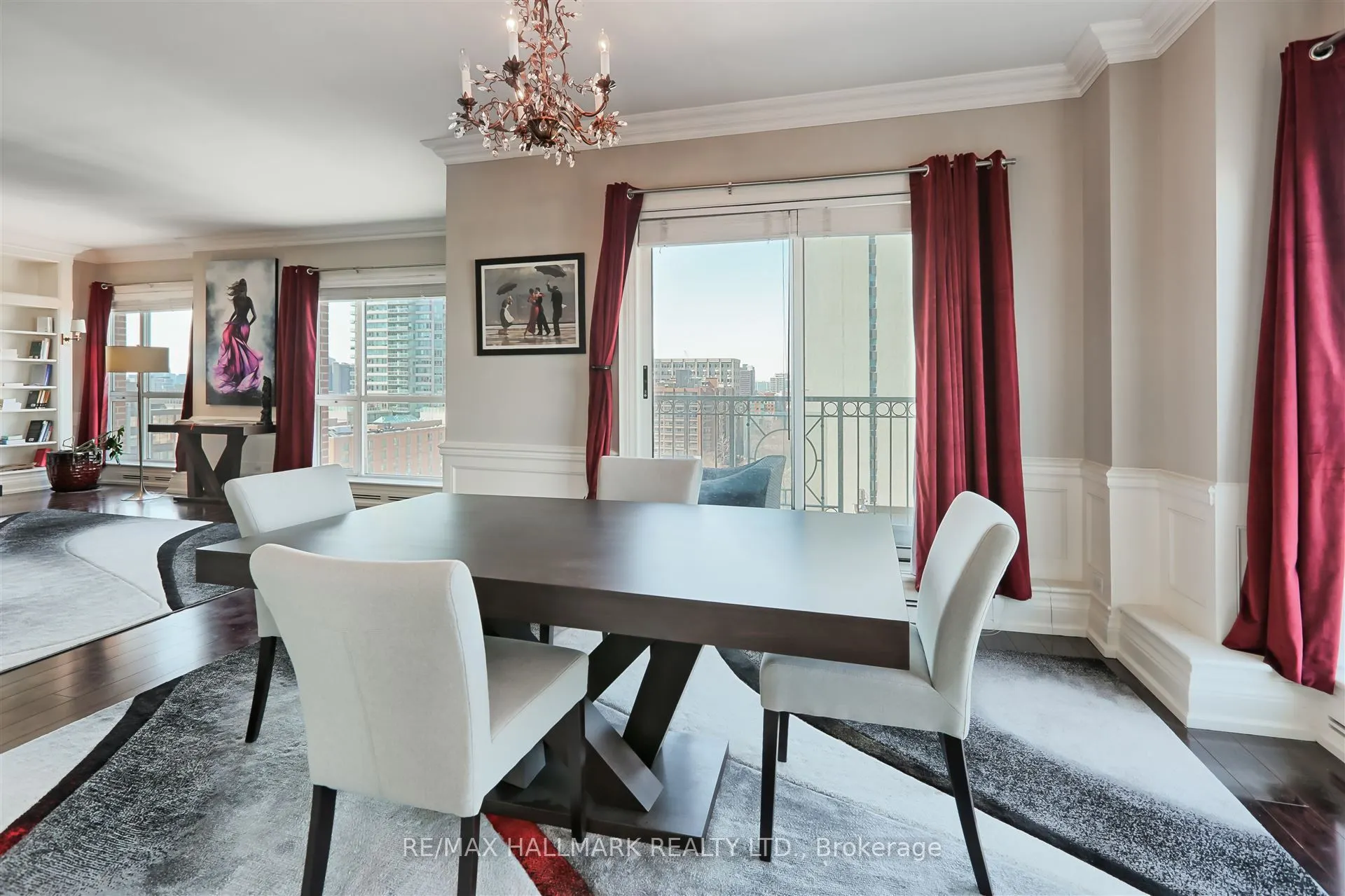 38 Avenue Road, #1201
