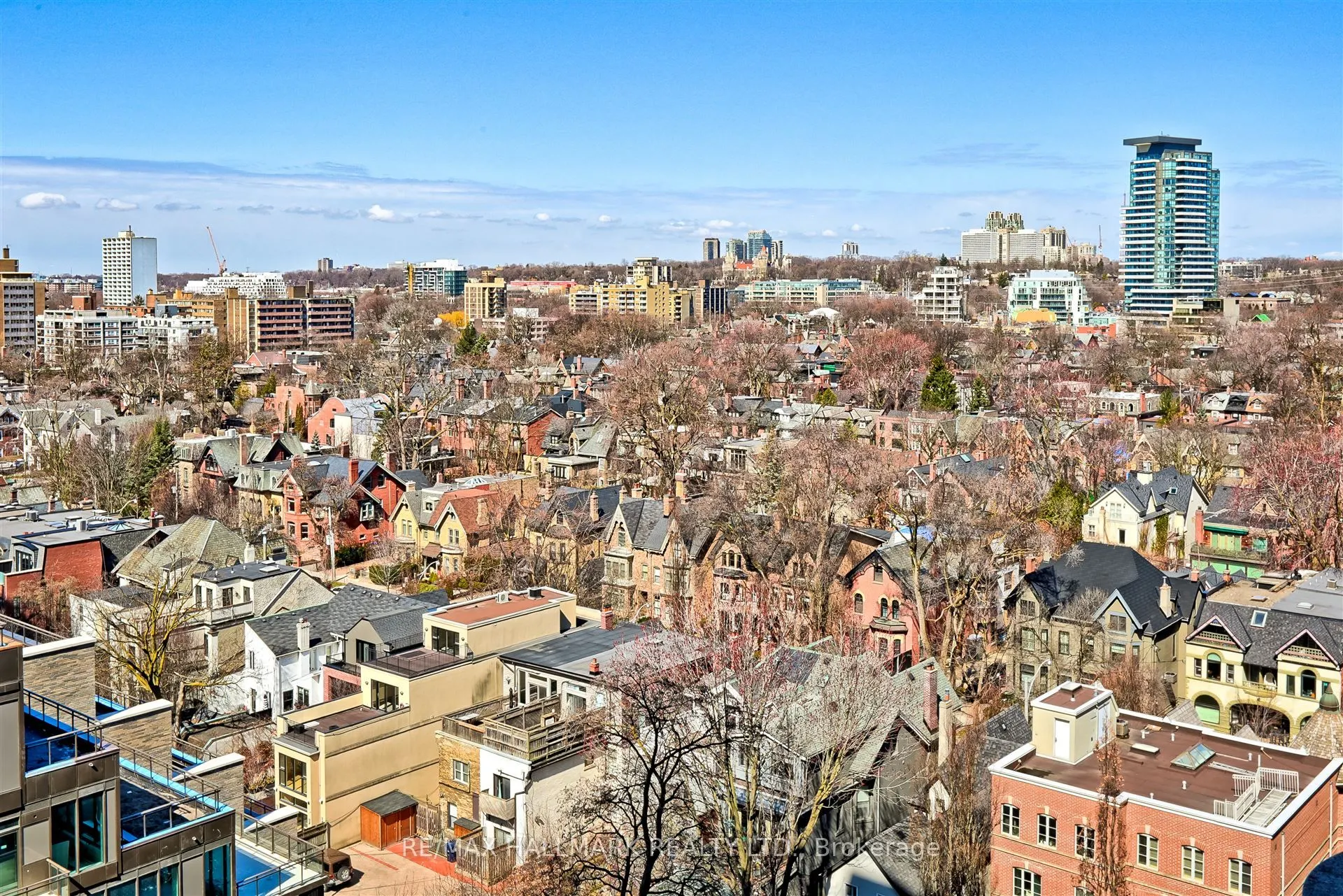38 Avenue Road, #1201