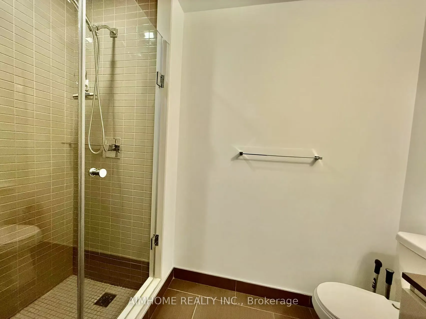 200 Bloor Street W #1405