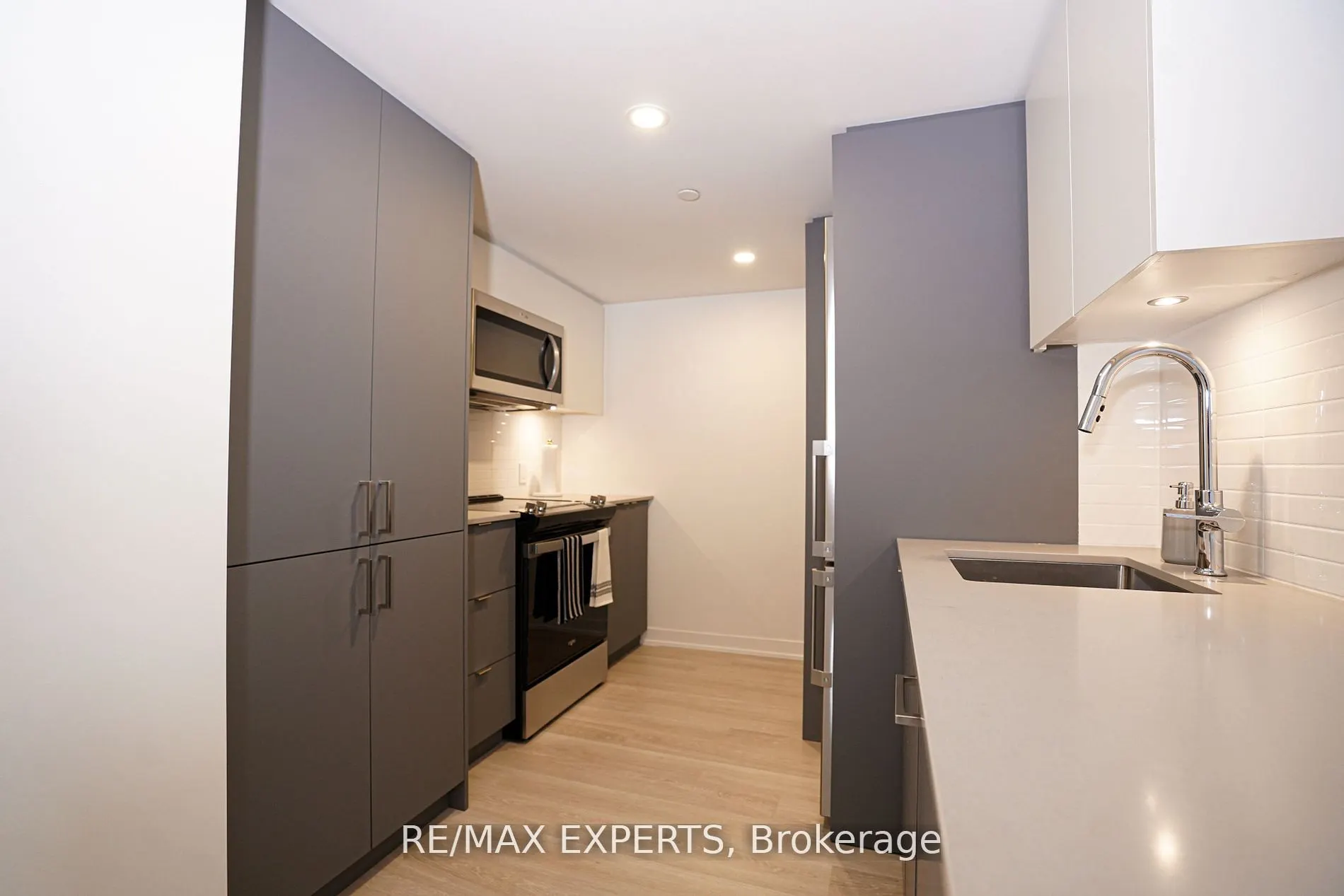 500 Wilson Avenue #532