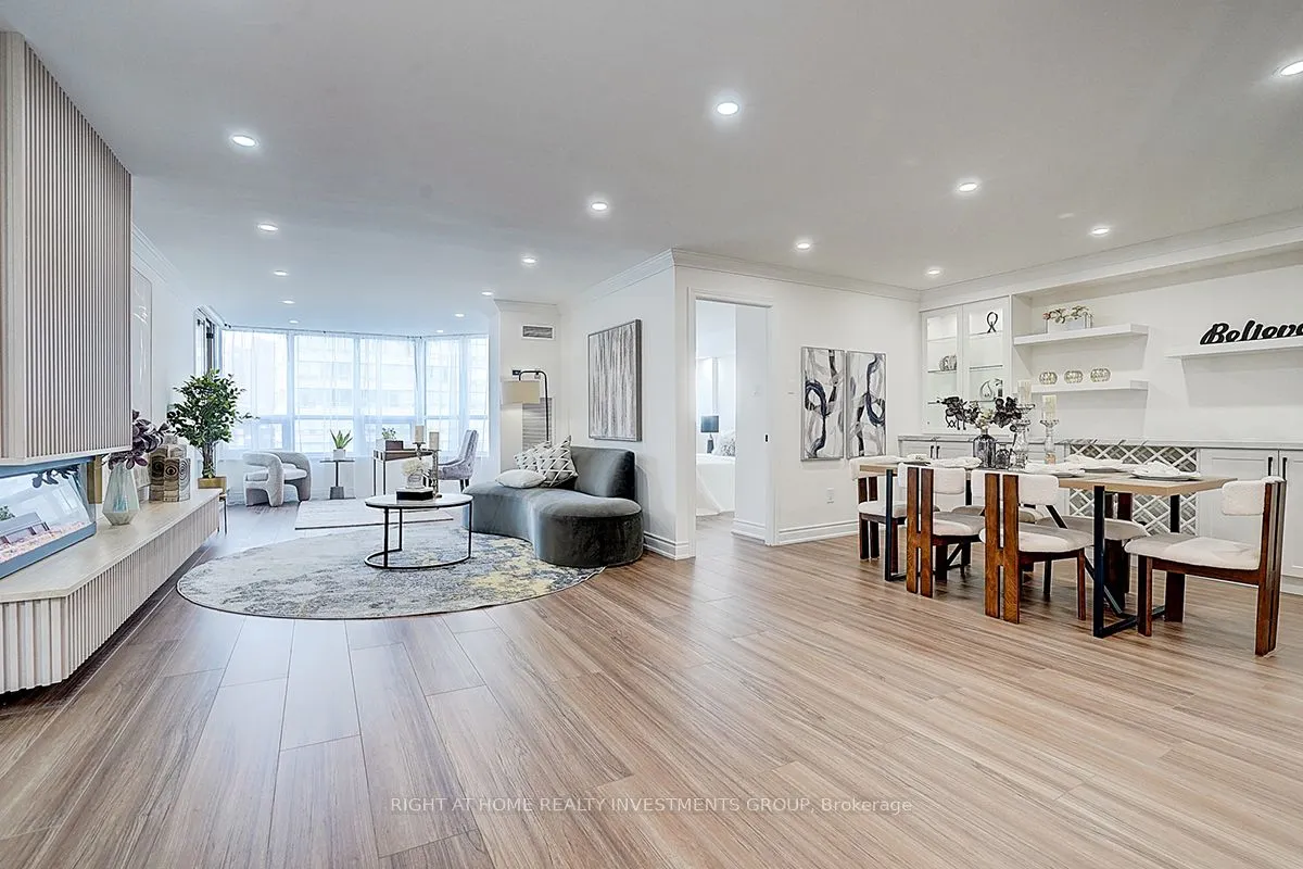 65 Spring Garden Avenue, #808