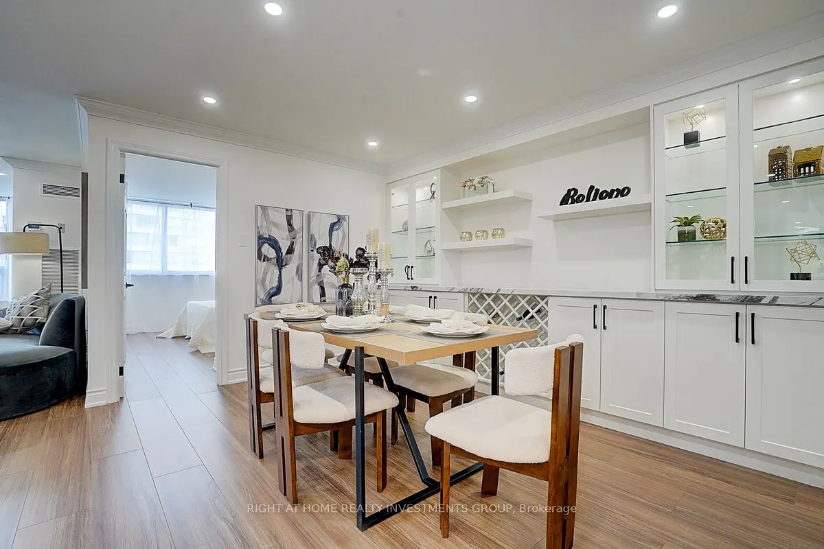 65 Spring Garden Avenue, #808