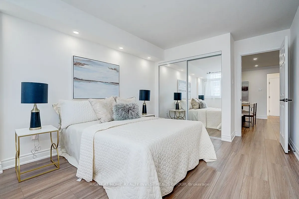 65 Spring Garden Avenue, #808