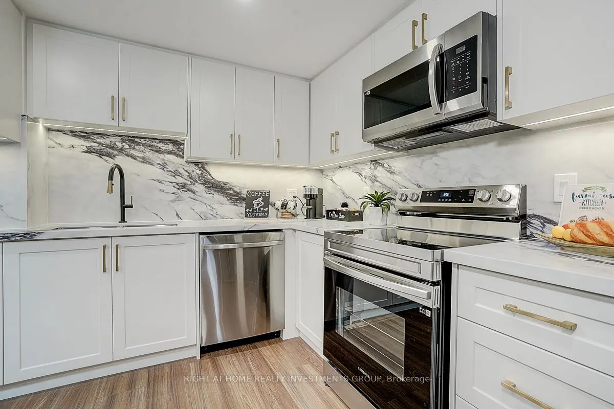 65 Spring Garden Avenue, #808